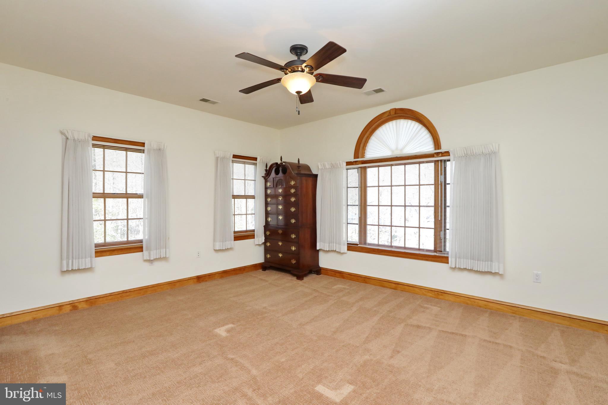 APPLE GROVE ESTATES - Residential