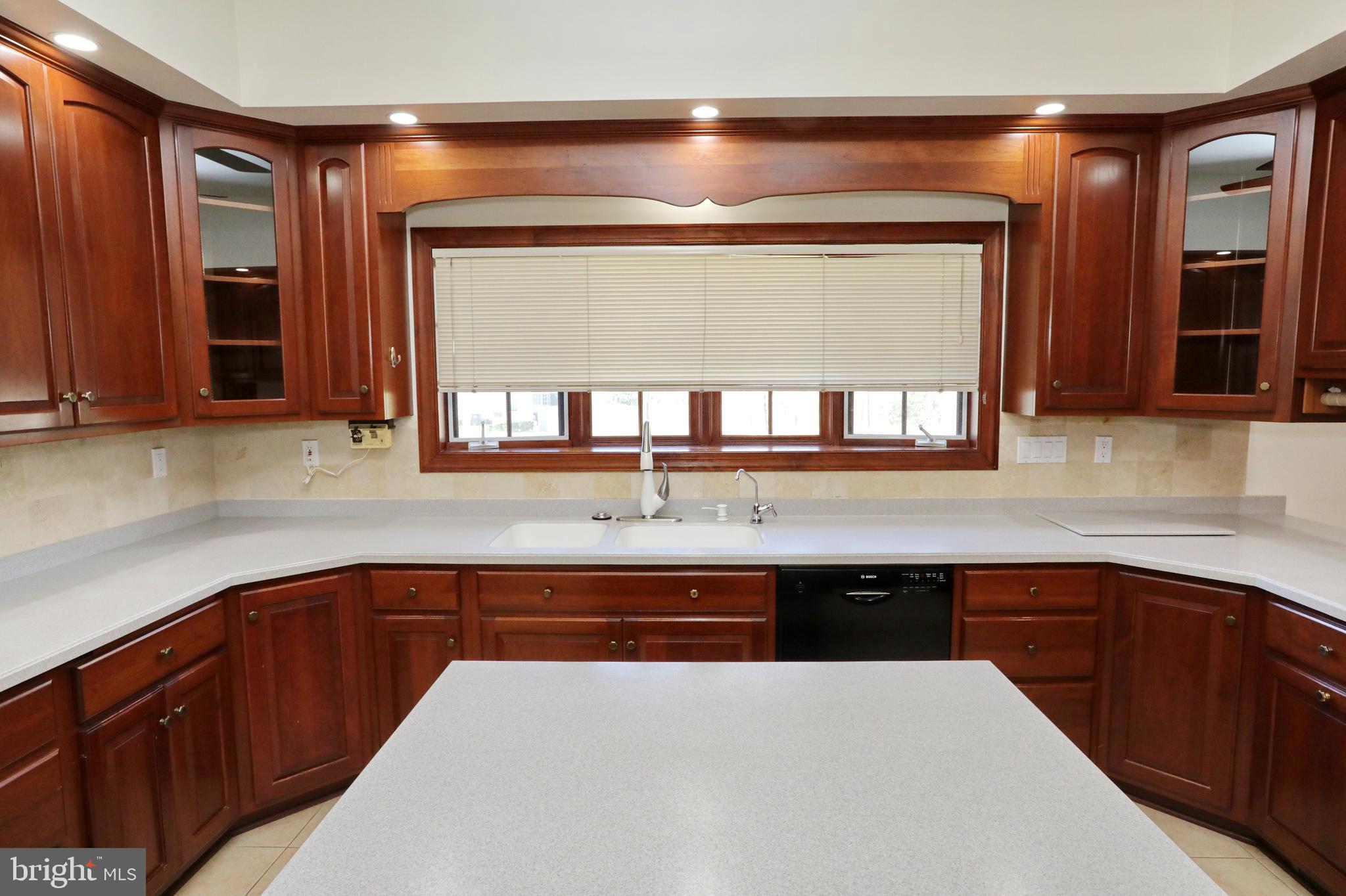 APPLE GROVE ESTATES - Residential