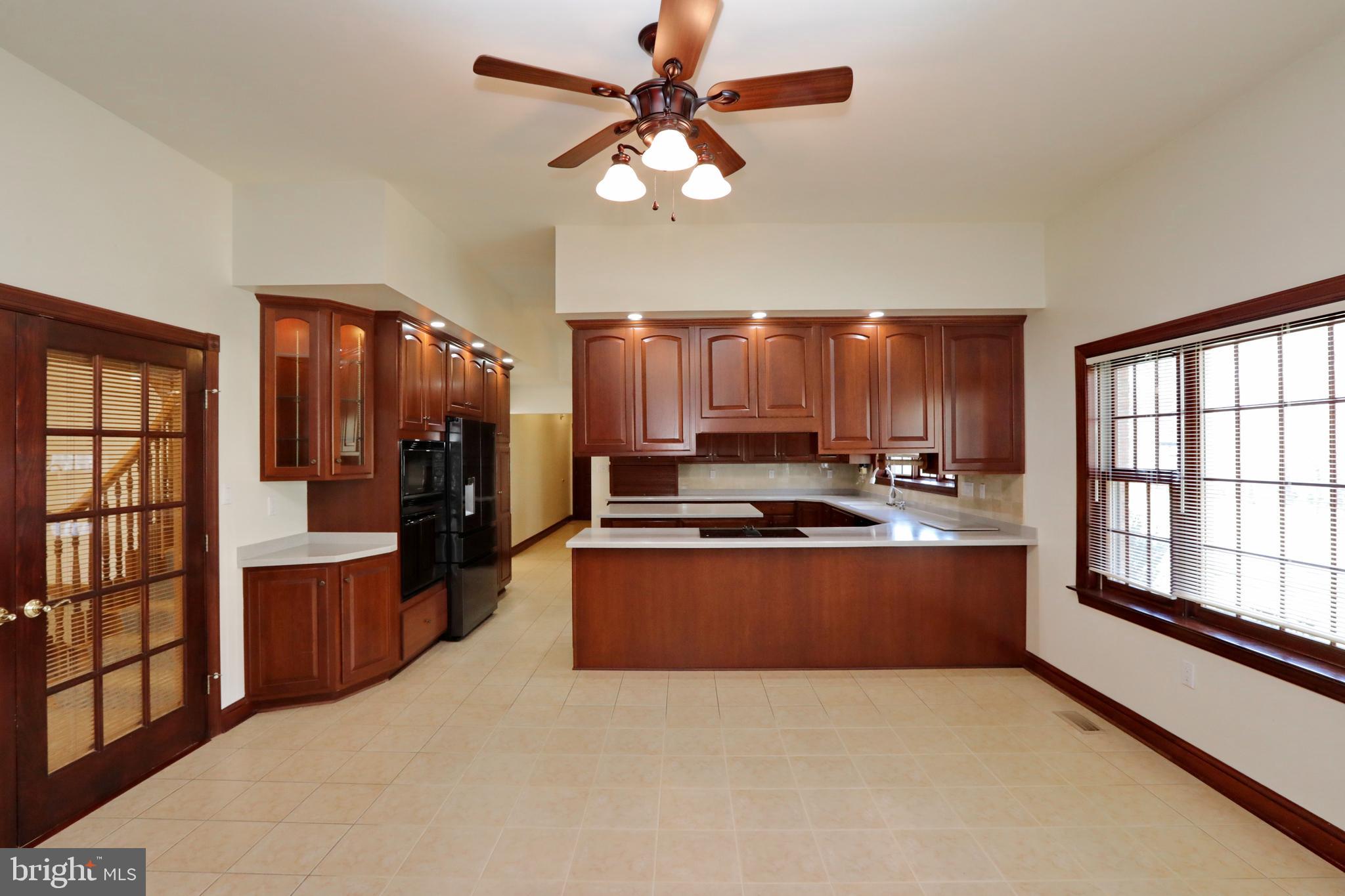 APPLE GROVE ESTATES - Residential