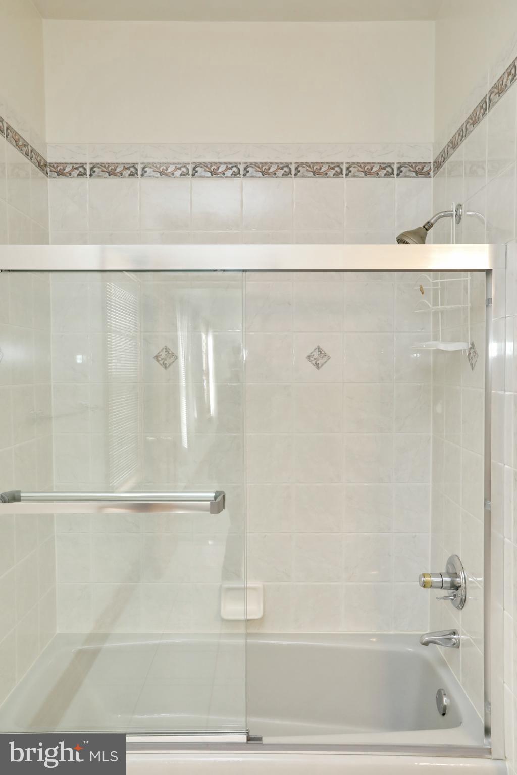 APPLE GROVE ESTATES - Residential