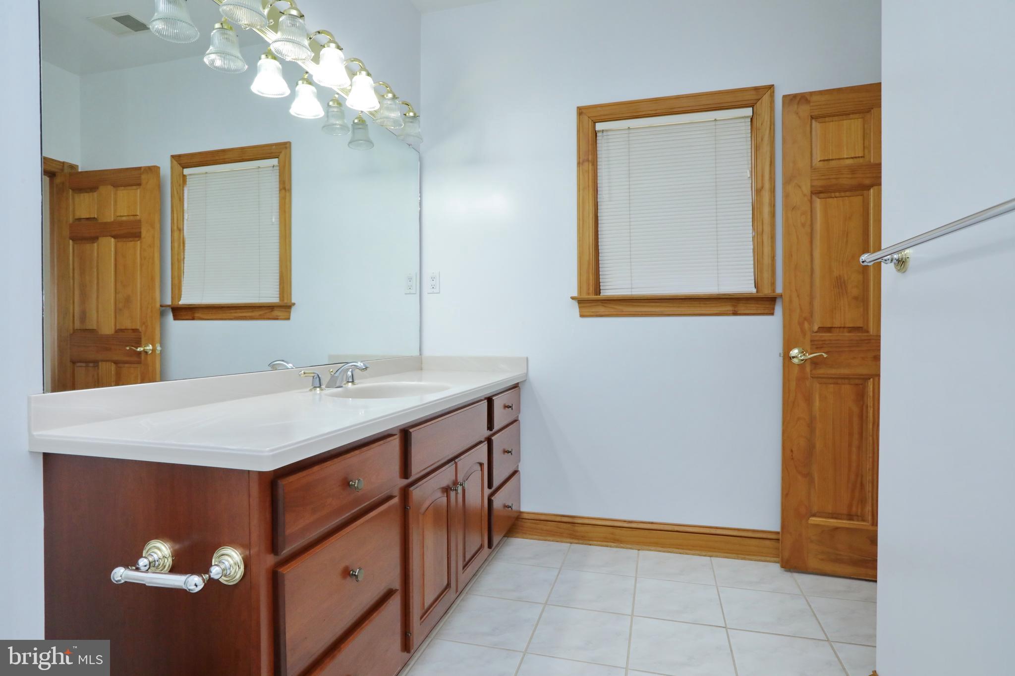 APPLE GROVE ESTATES - Residential