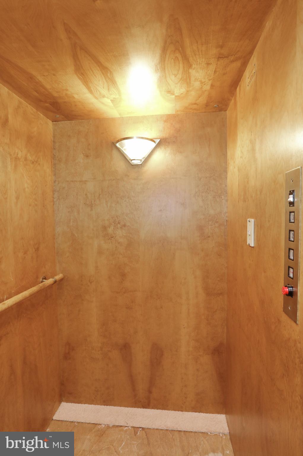 APPLE GROVE ESTATES - Residential