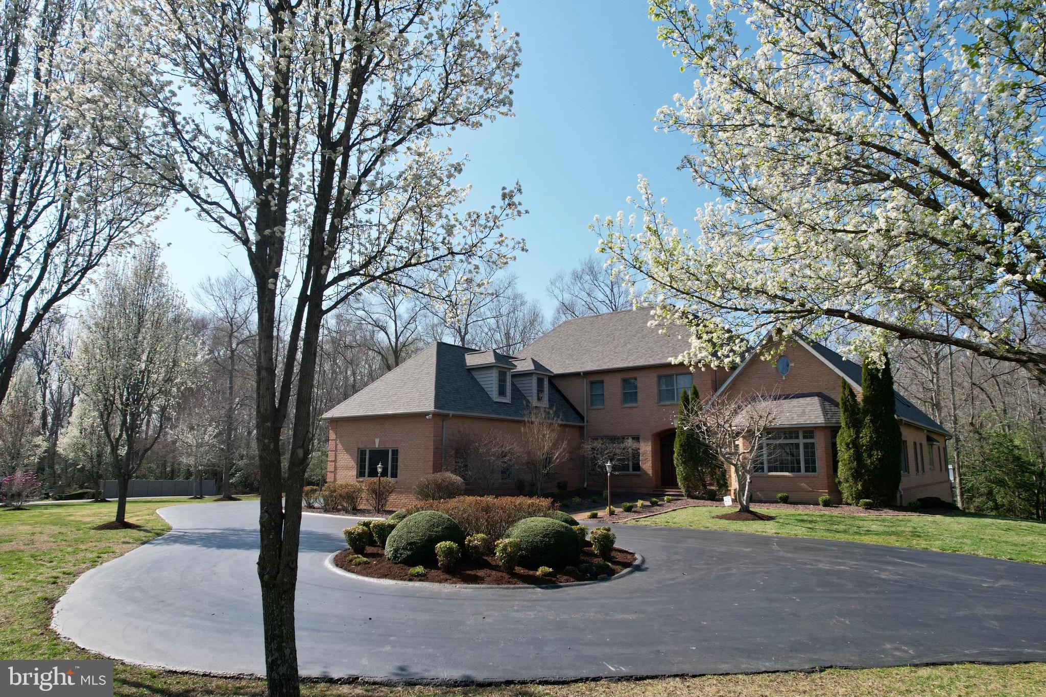 APPLE GROVE ESTATES - Residential