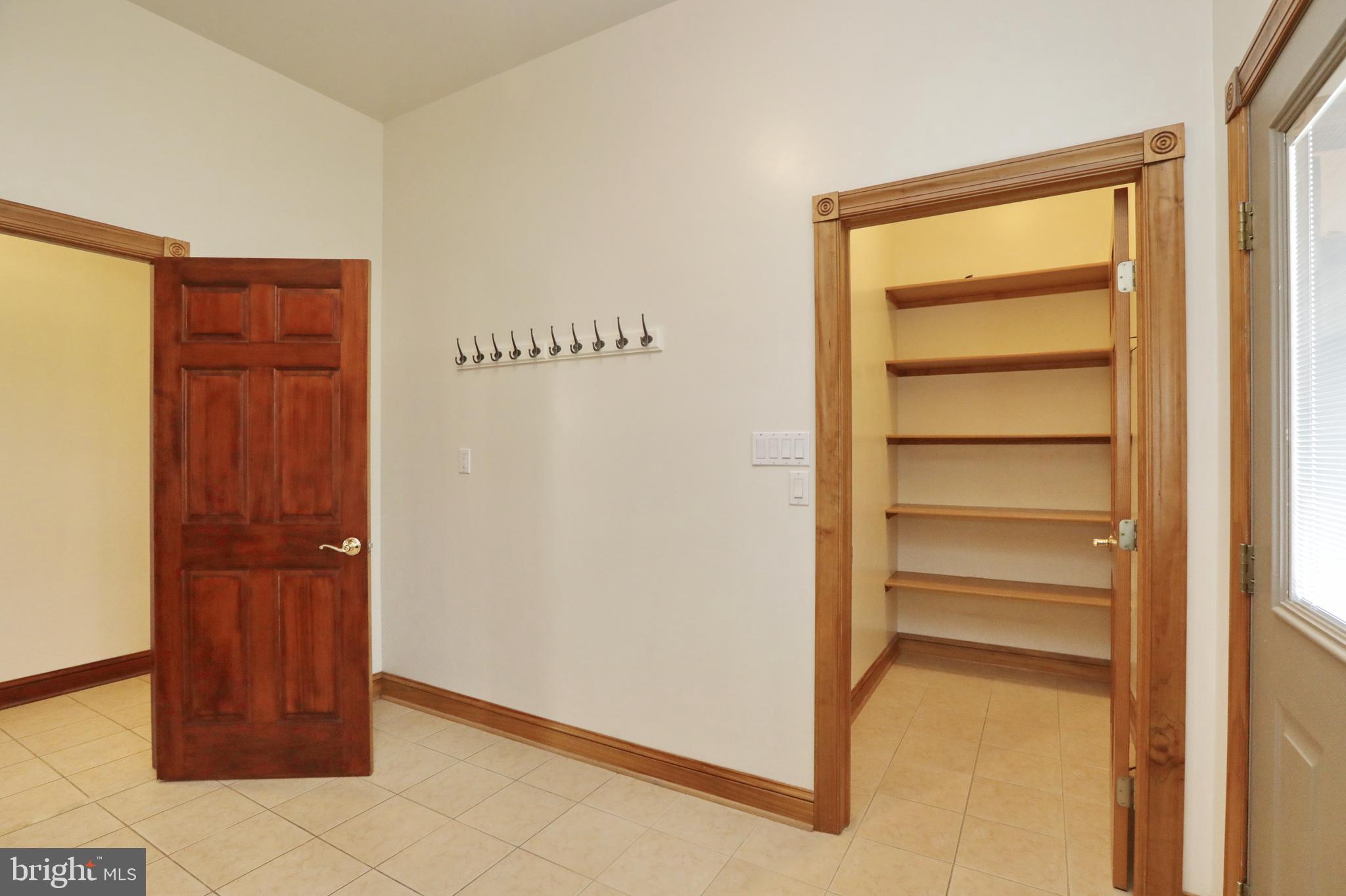 APPLE GROVE ESTATES - Residential