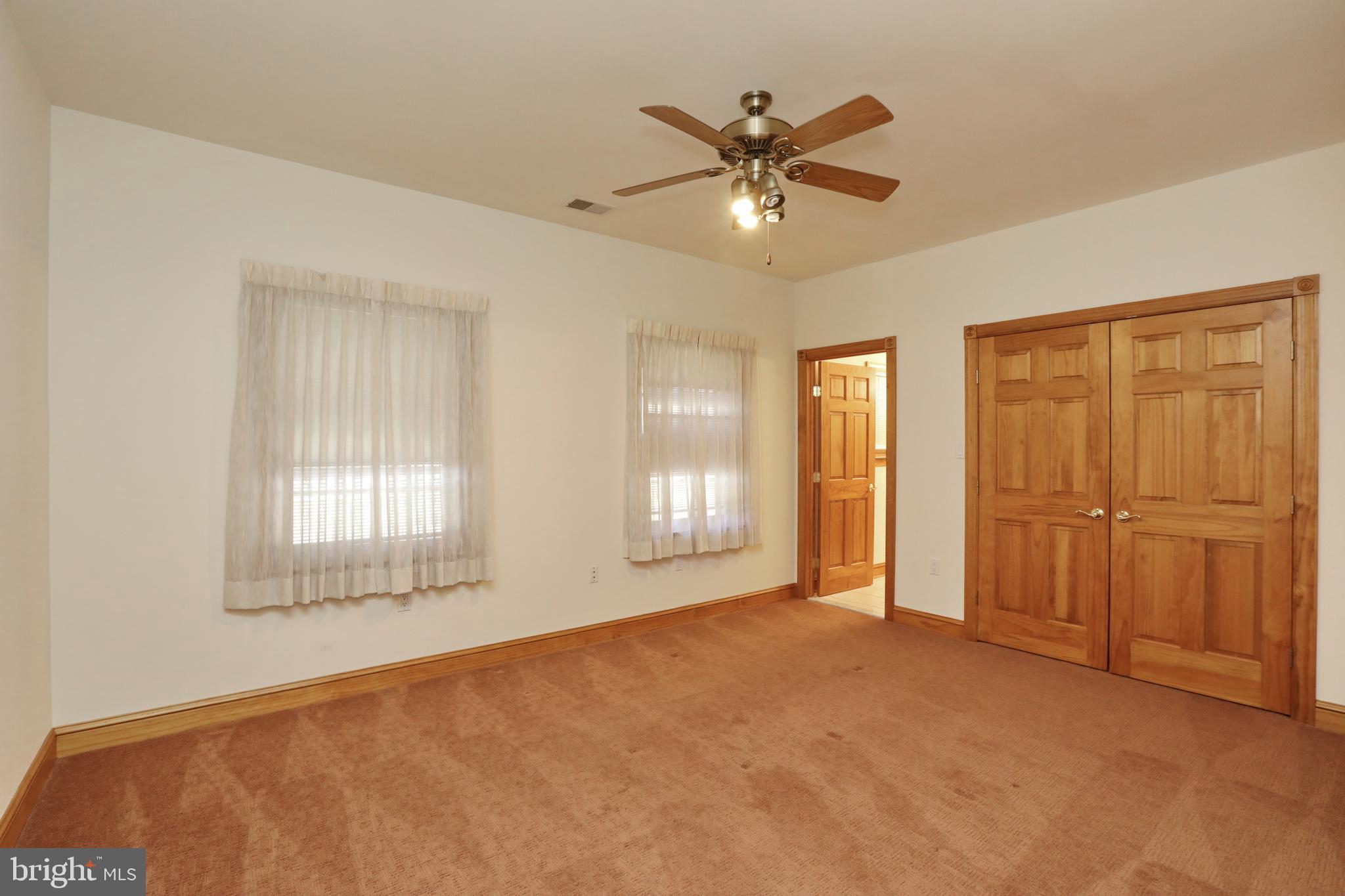 APPLE GROVE ESTATES - Residential