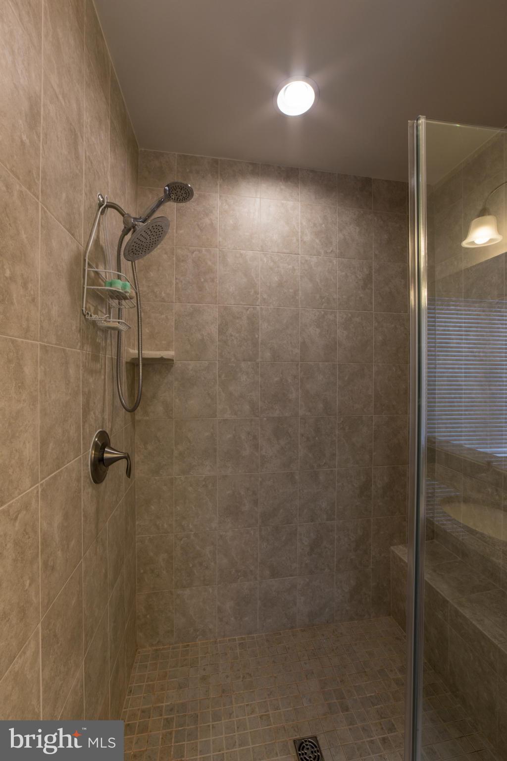 POTOMAC YARD - Residential Lease