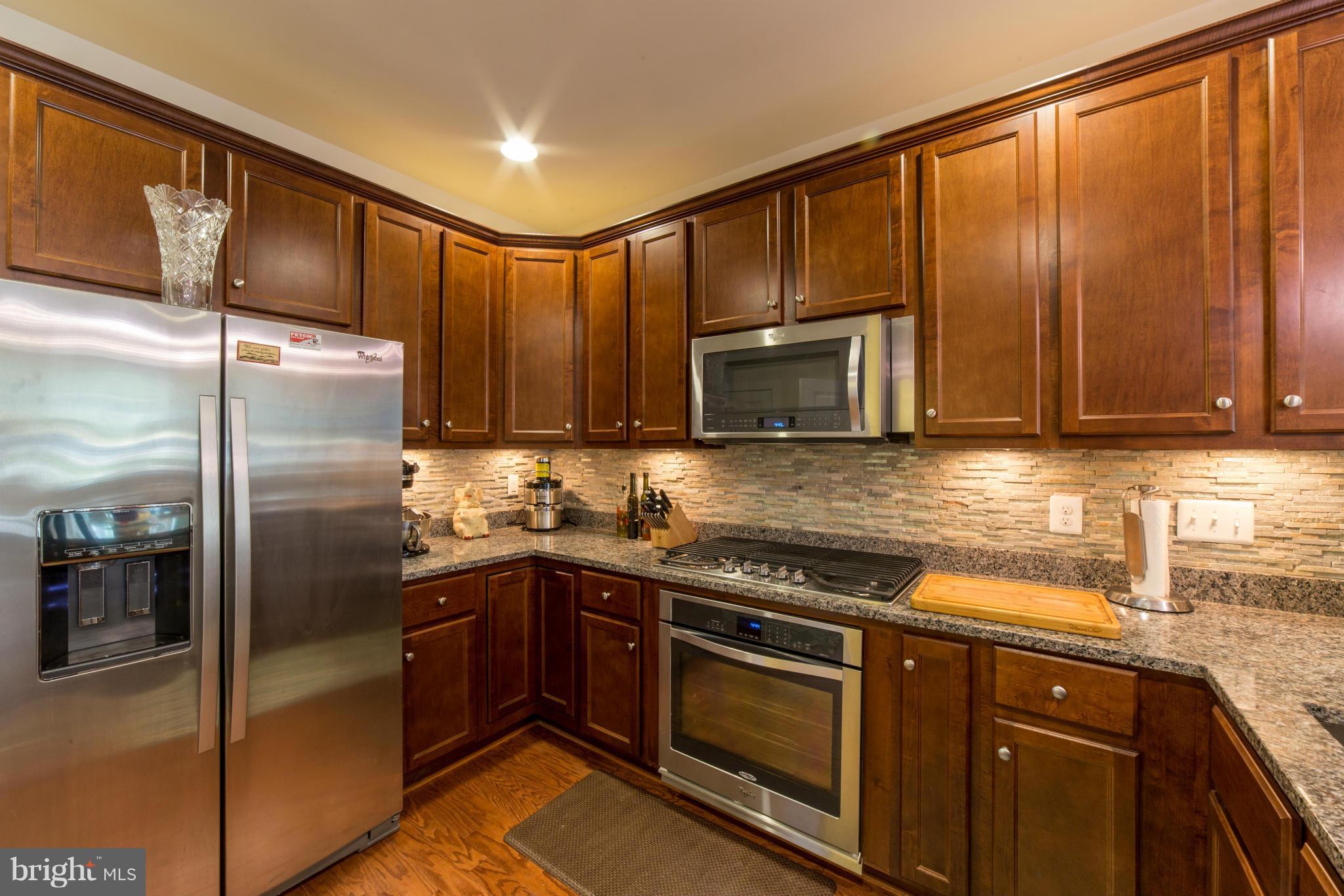 POTOMAC YARD - Residential Lease