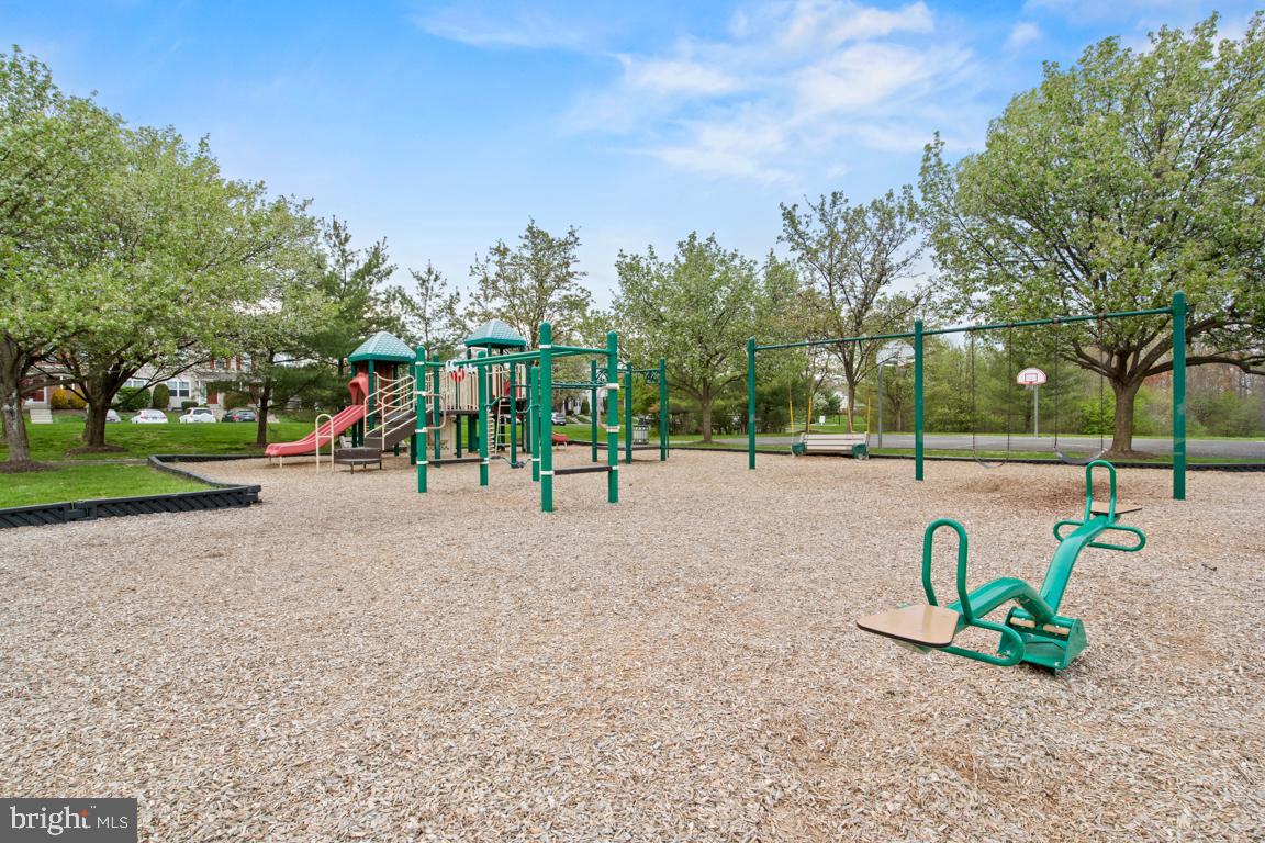 BRADFORD GREENE - Residential