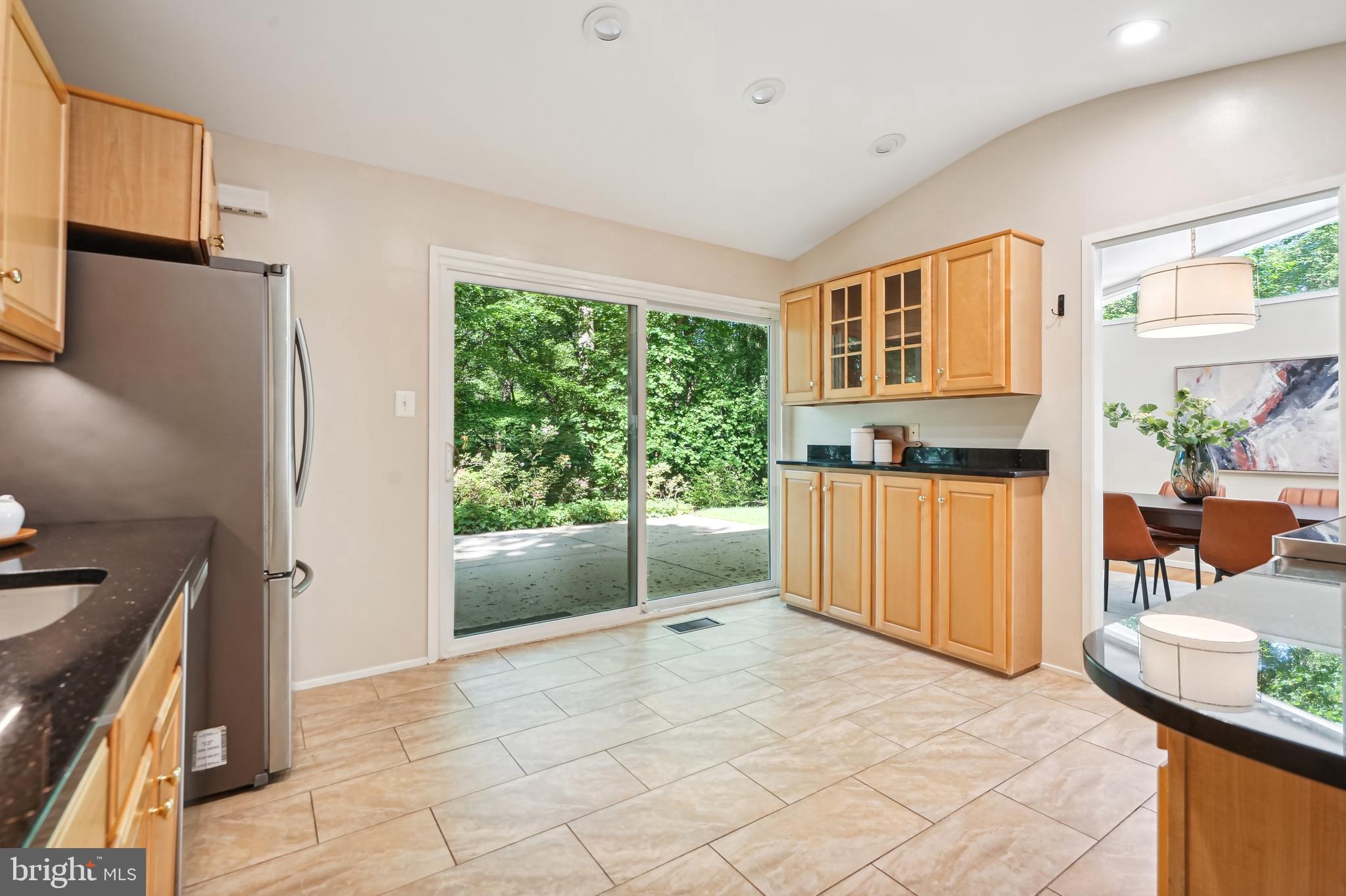 CARDEROCK SPRINGS - Residential