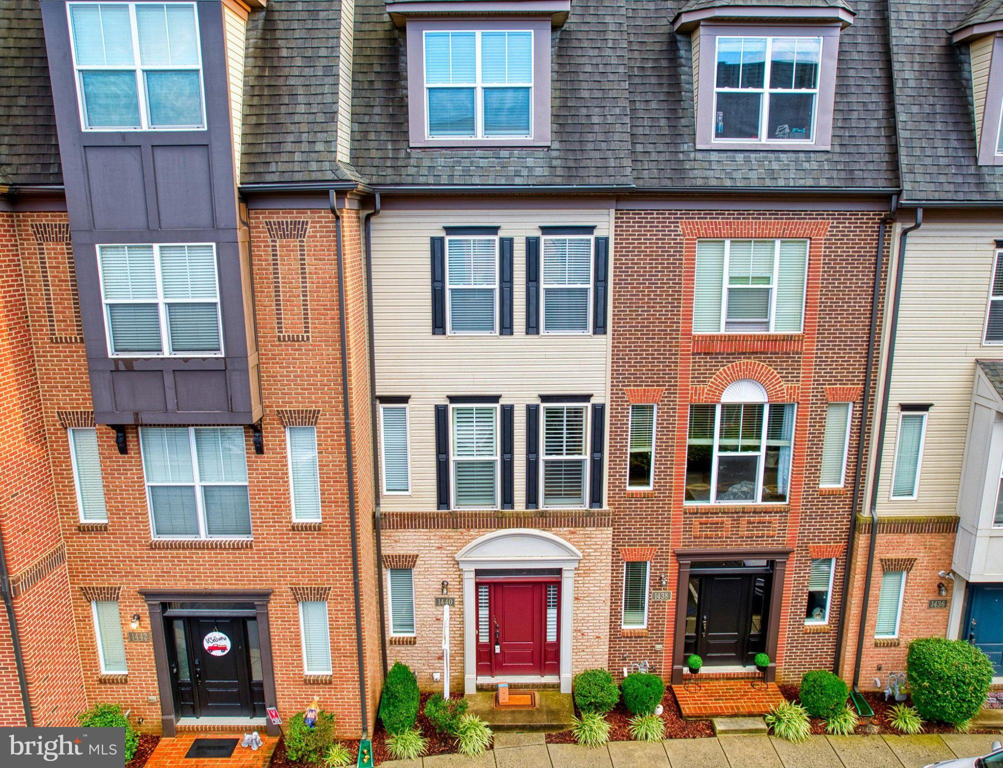 1440 TRAFALGAR LANE