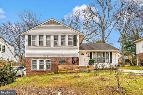 5821 MENTANA STREET HYATTSVILLE MD 20784