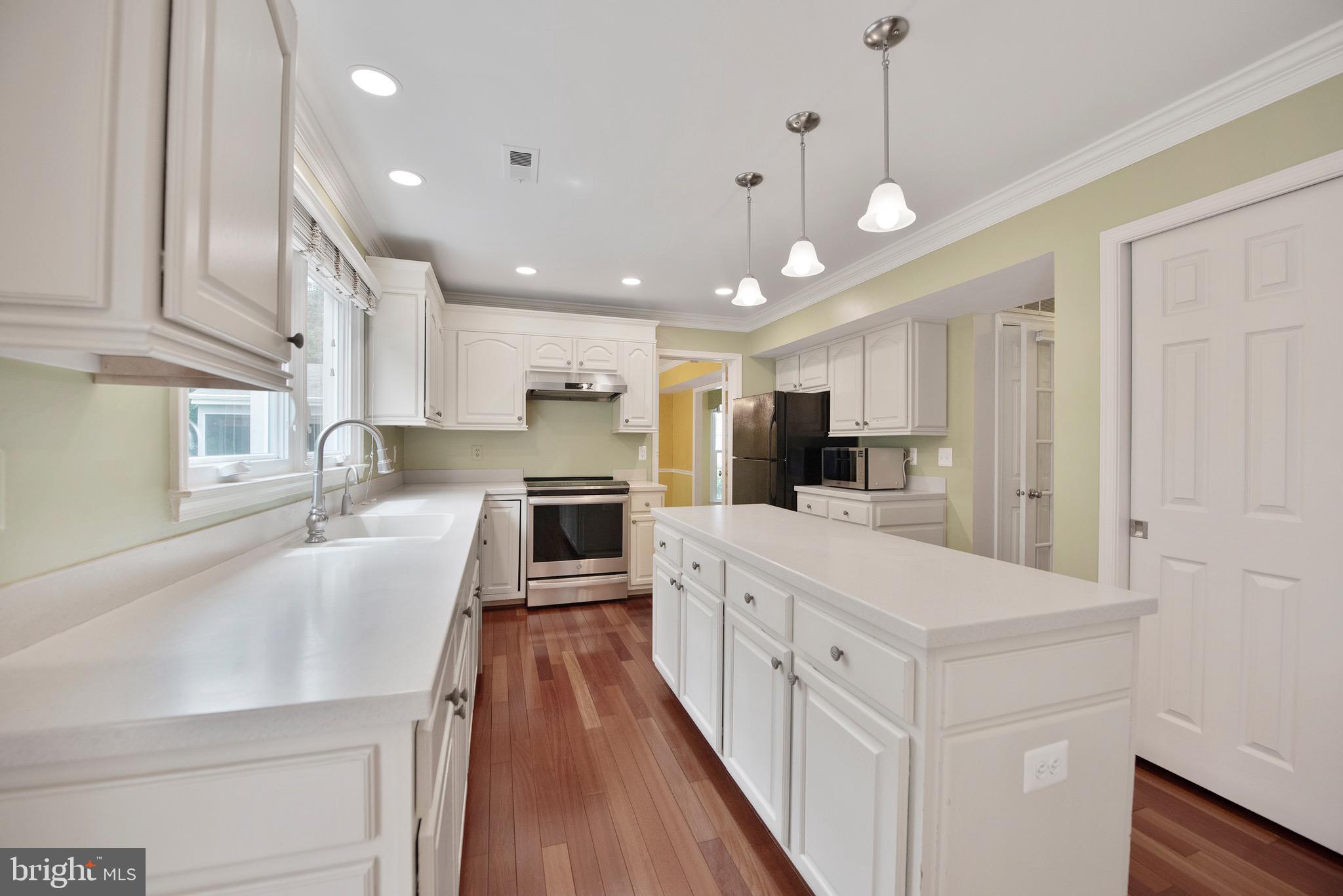 WAVERLY CROSSING - Residential