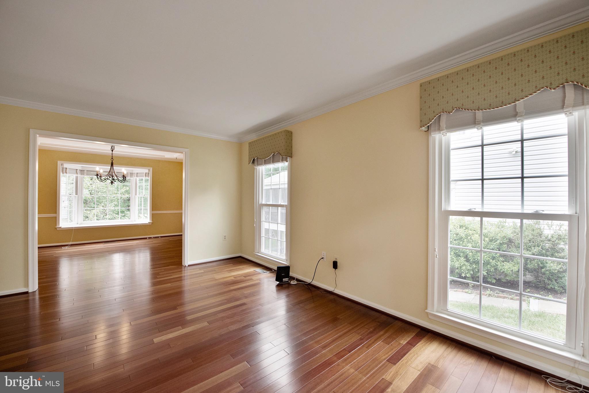 WAVERLY CROSSING - Residential