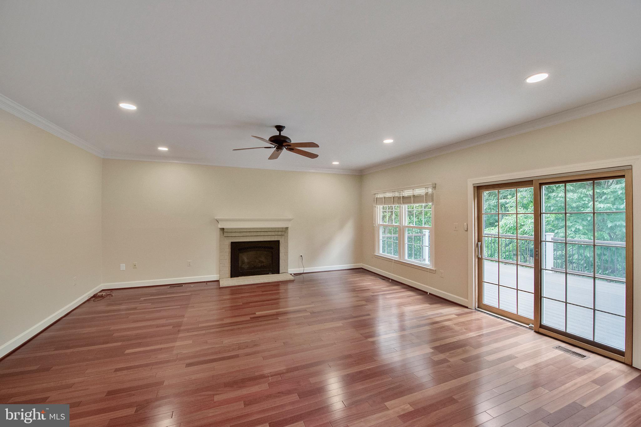 WAVERLY CROSSING - Residential