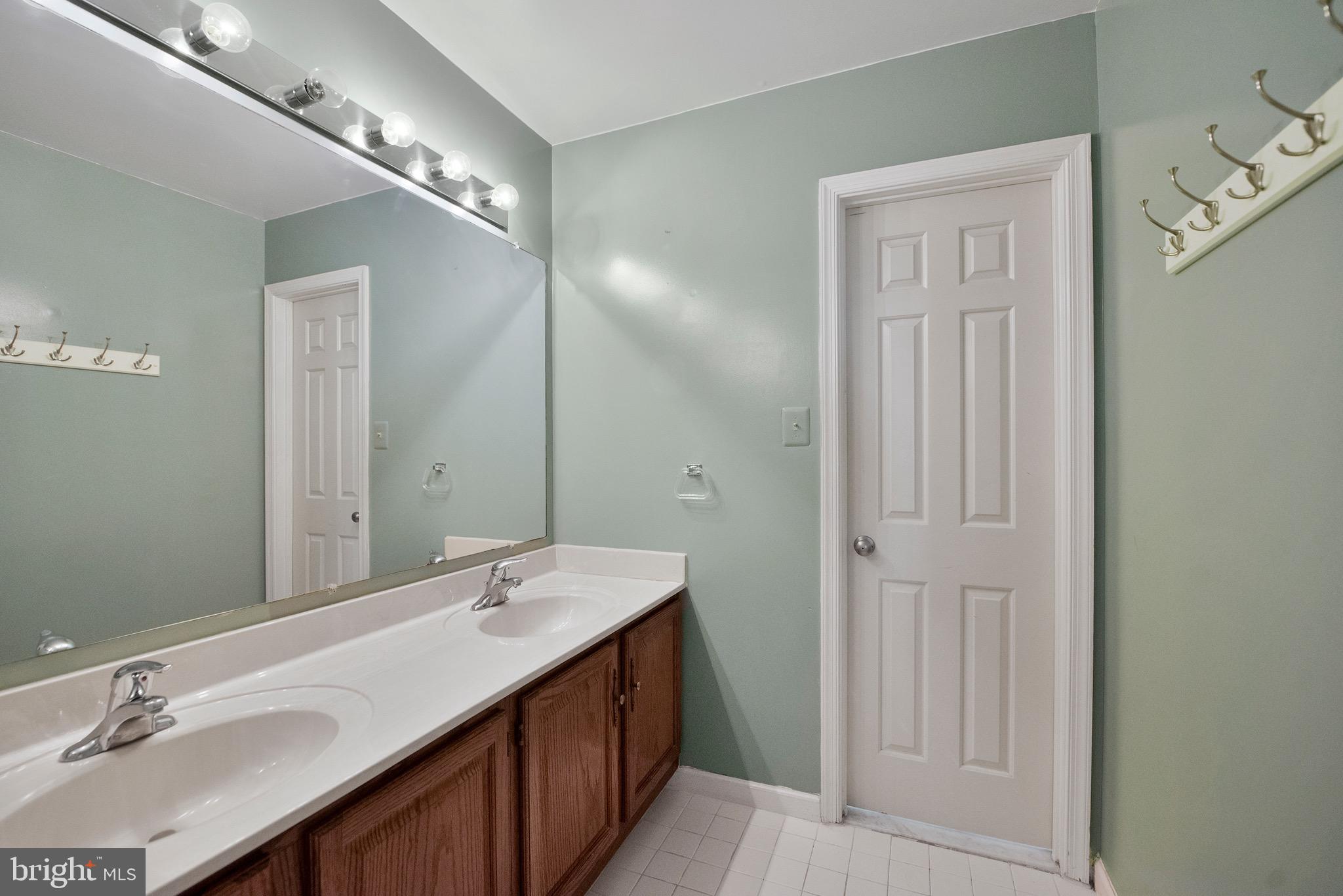 WAVERLY CROSSING - Residential