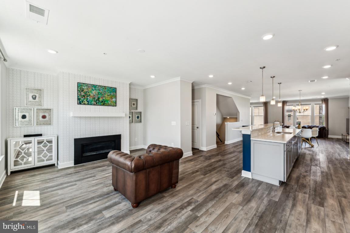 KINCORA - Residential