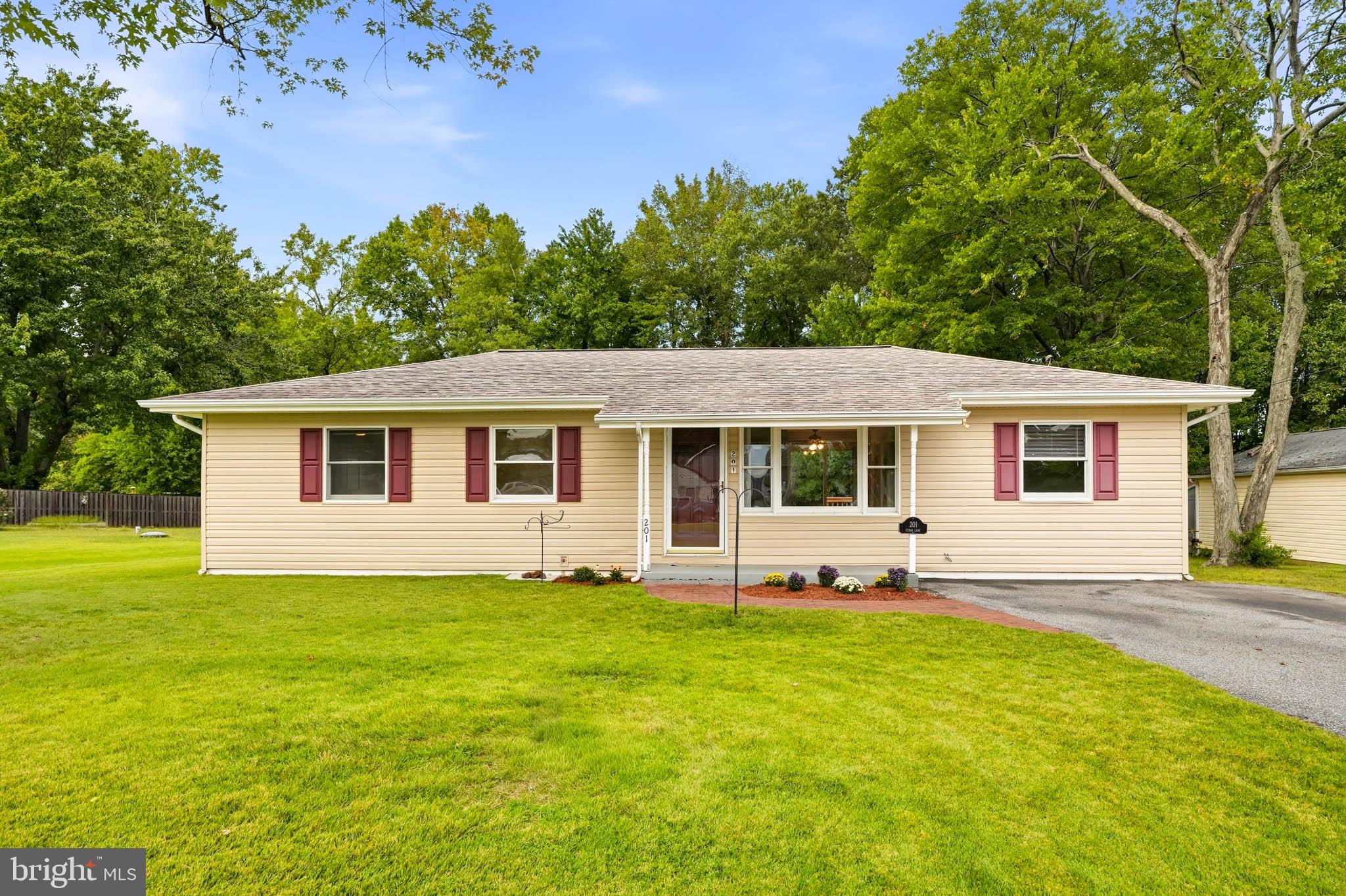 201 CEDAR LANE