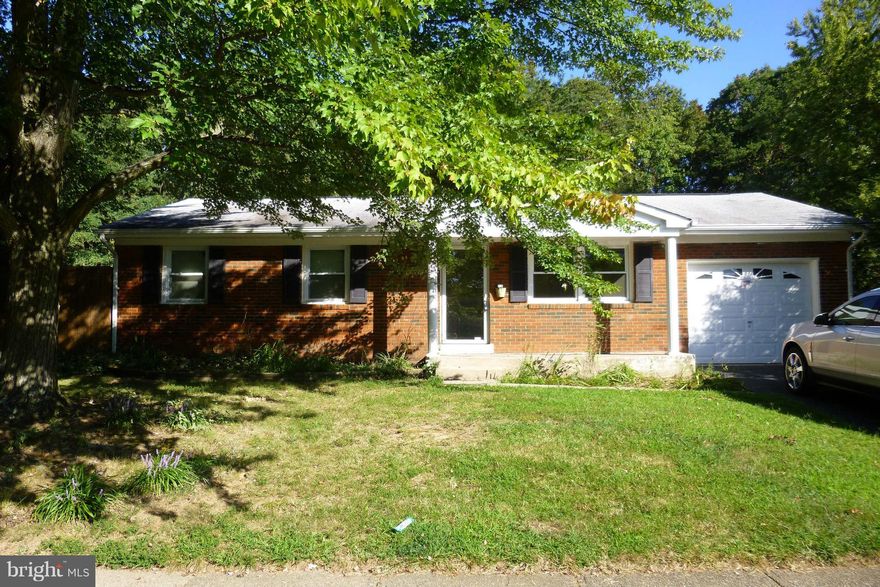 BUILD SWEAT EQUITY WITH THIS ONE! BRICK FRONT RAMBLER WITH A GARAGE, KITCHEN AND BATHS NEED UPDATED, BUT THIS HOME HAS A GREAT BACKYARD WHICH IS FULLY FENCED AND BACKS TO WOODS.  THE WINDOWS HAVE BEEN UPDATED AND THE HOME HAS BEEN UPDATED WITH CENTRAL AC. NEWER CARPET IN THE BEDROOMS, BRAND NEW ROOF.  ESTATE SALE, INSPECTIONS WELCOME BUT SOLD AS IS, CALL FOR DETAILS.