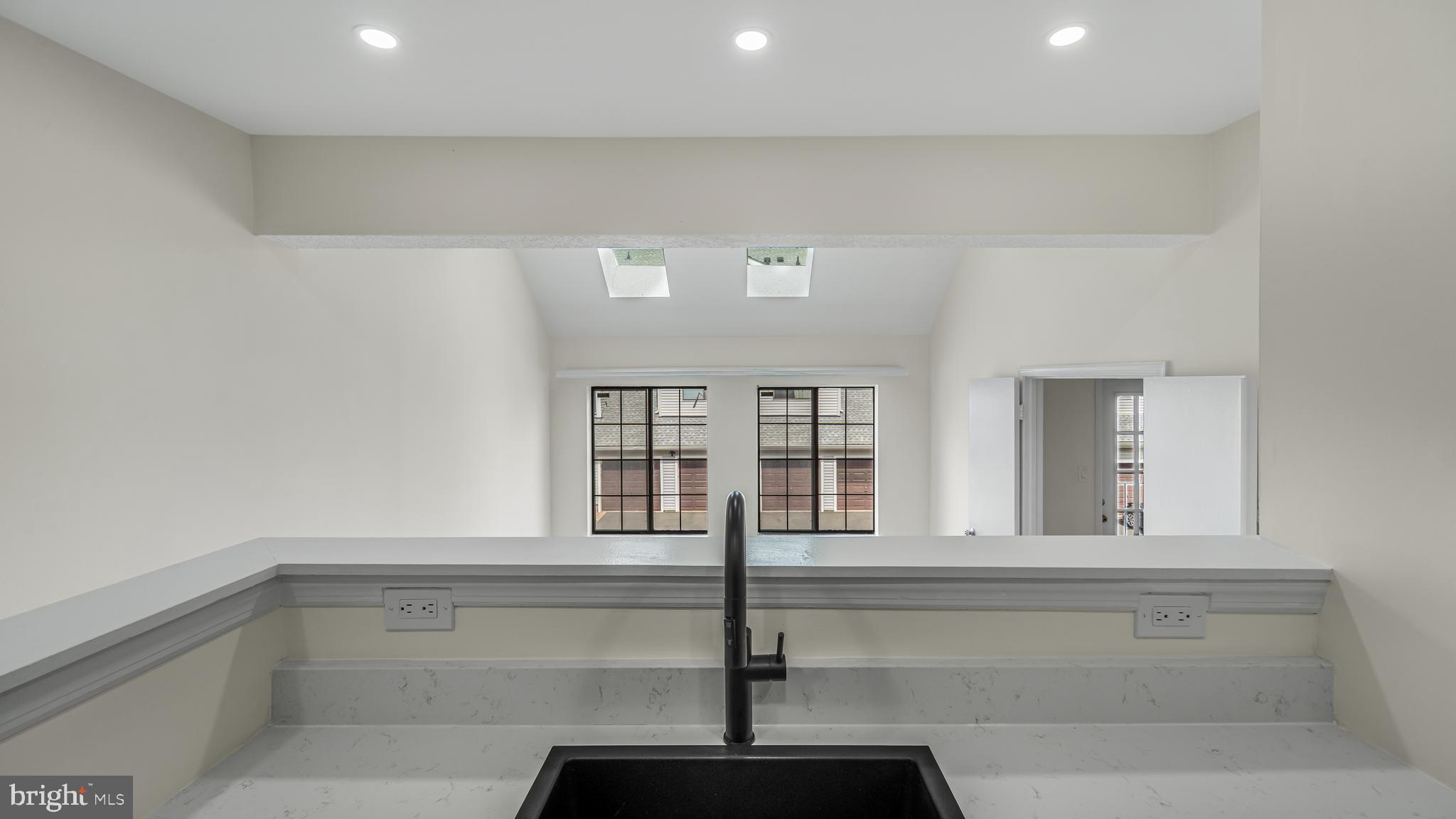 TIERS AT SILVER SPRING - Residential