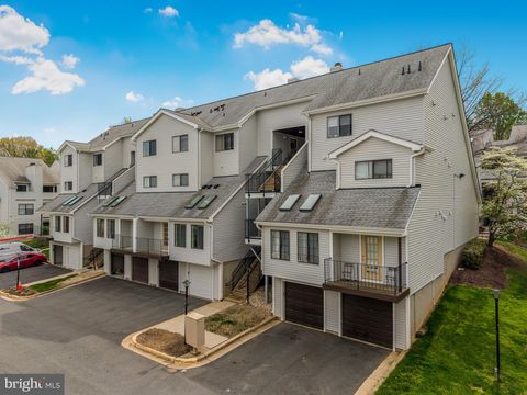 Condo For Sale - 1611 Carriage House Terrace #1611-DD<br/> SILVER SPRING, MD 20904