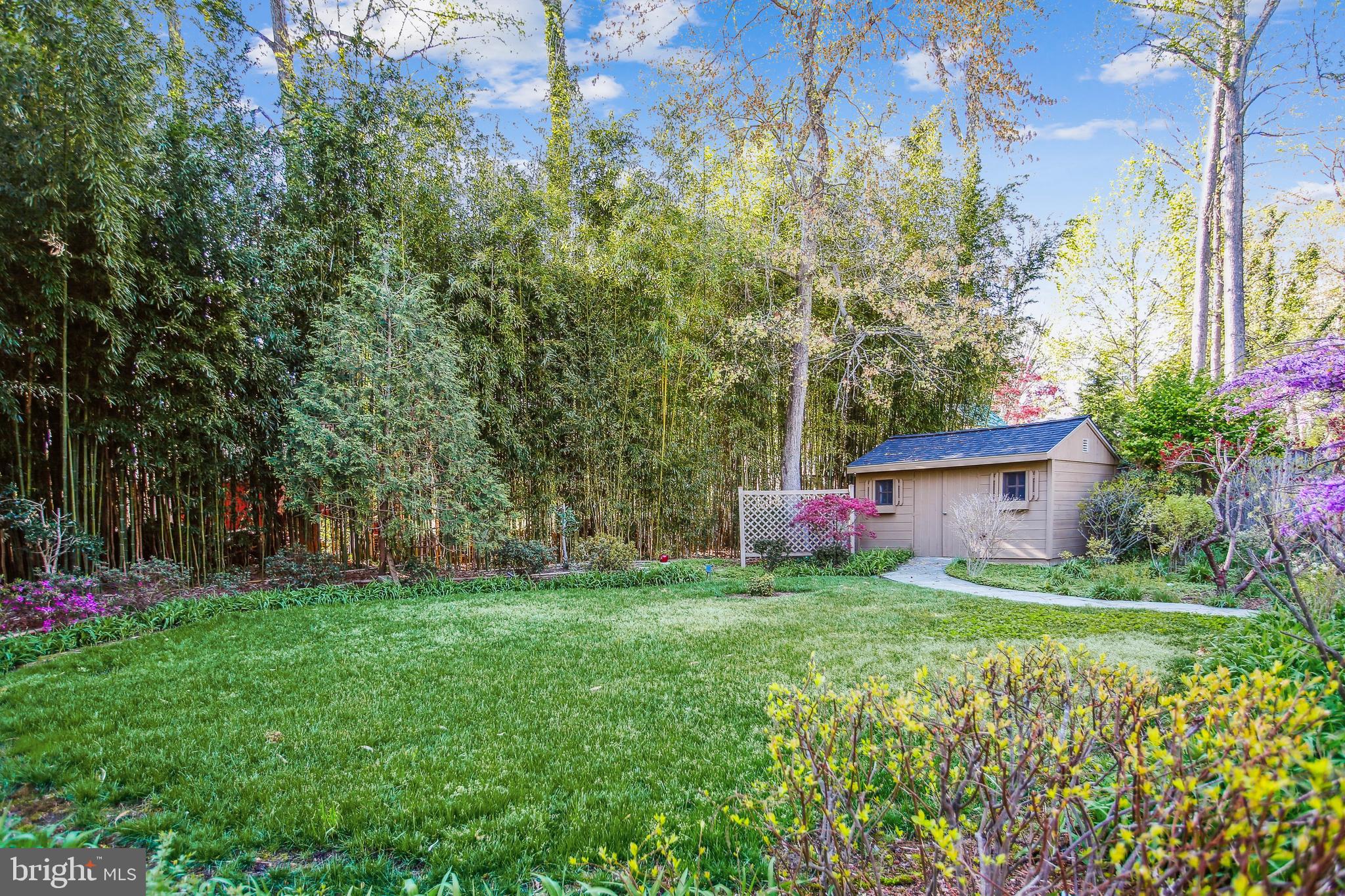 STRATFORD LANDING - Residential