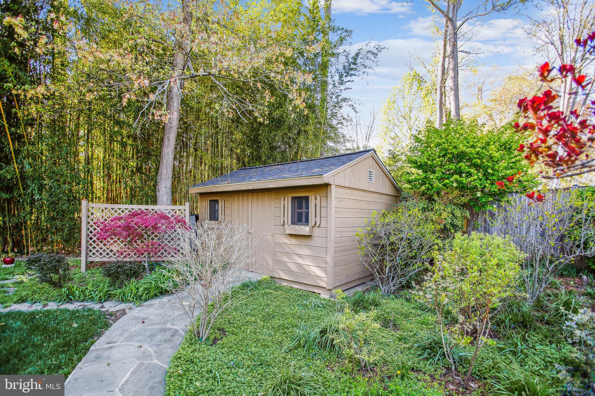 STRATFORD LANDING - Residential