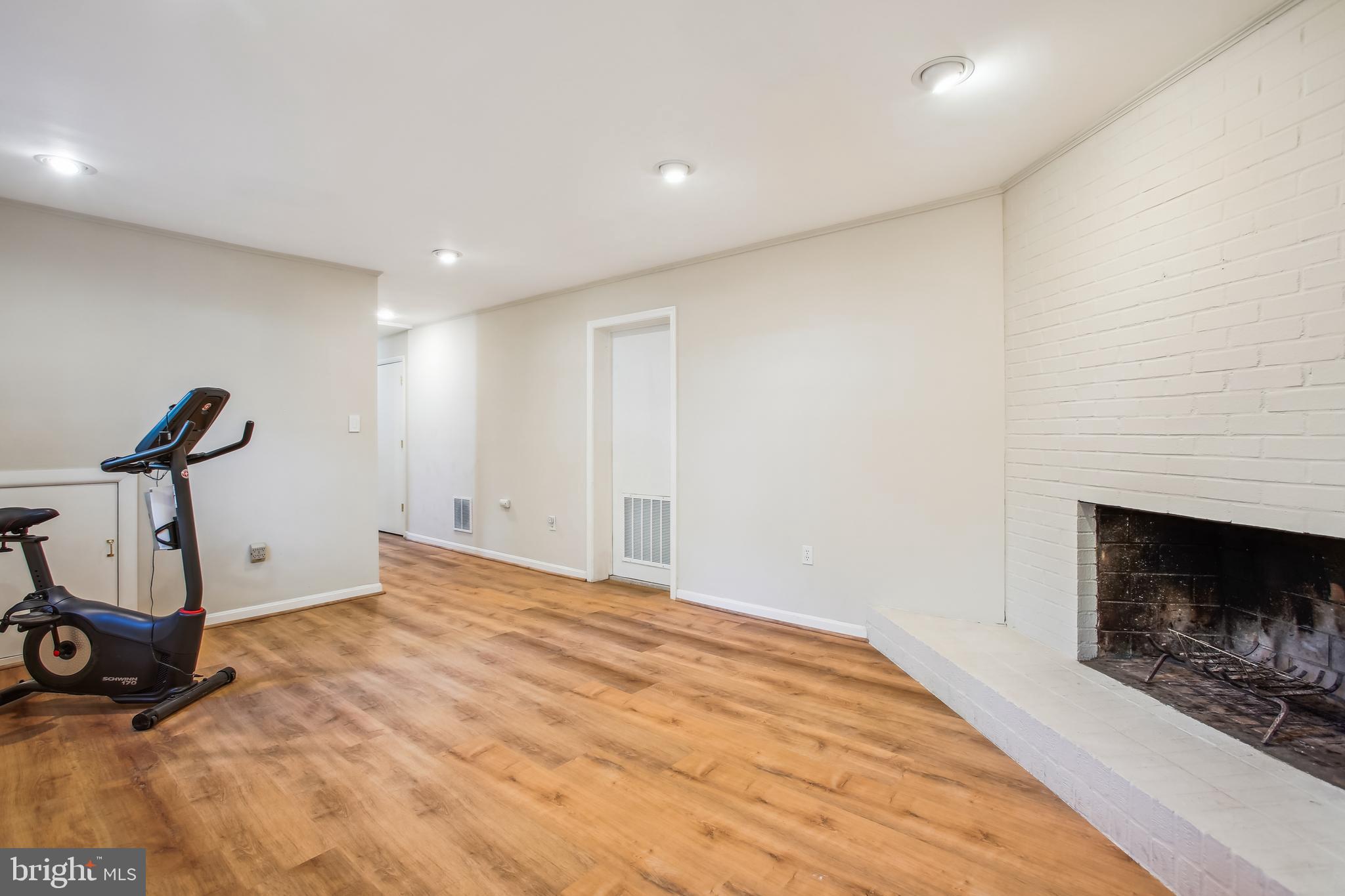 STRATFORD LANDING - Residential