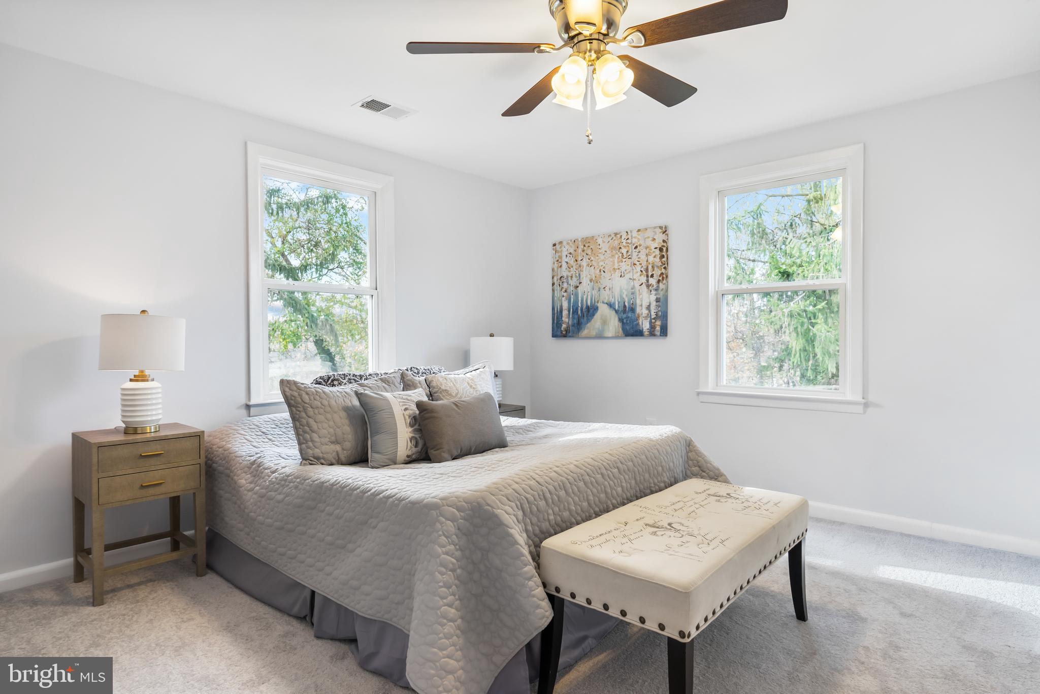 HAMPSTEAD - Residential