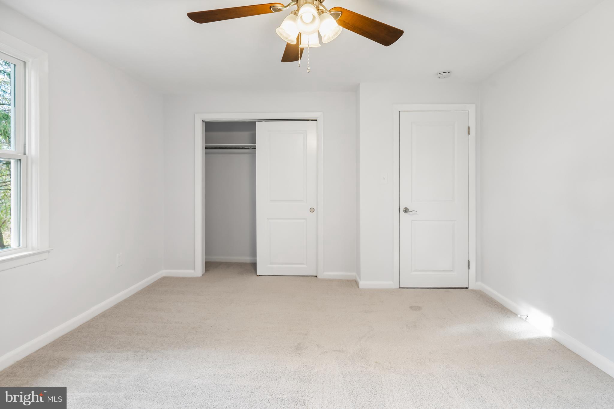 HAMPSTEAD - Residential