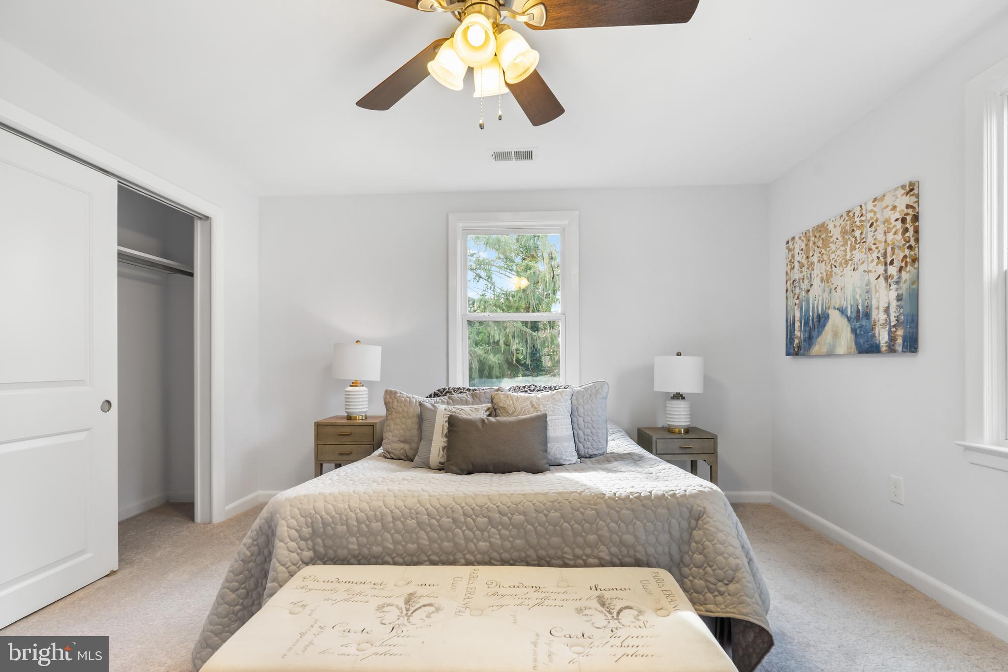 HAMPSTEAD - Residential