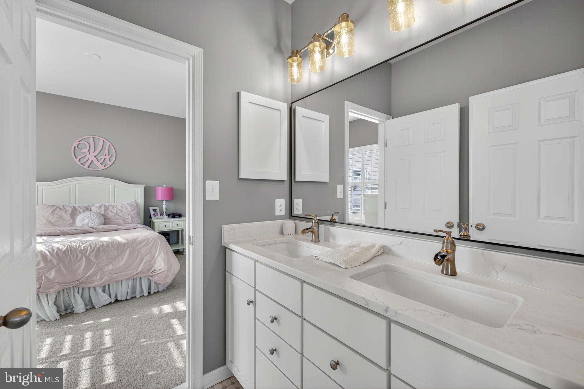 HUNTFIELD - Residential