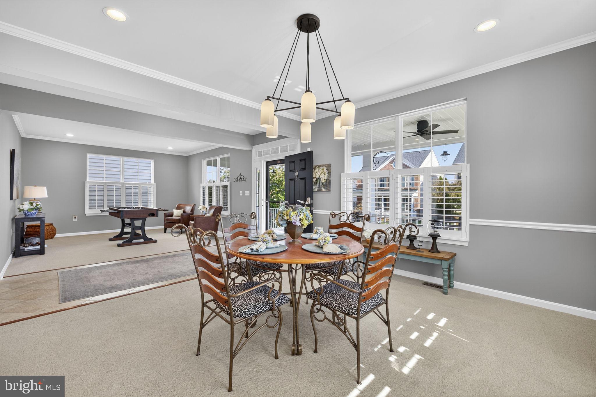 HUNTFIELD - Residential