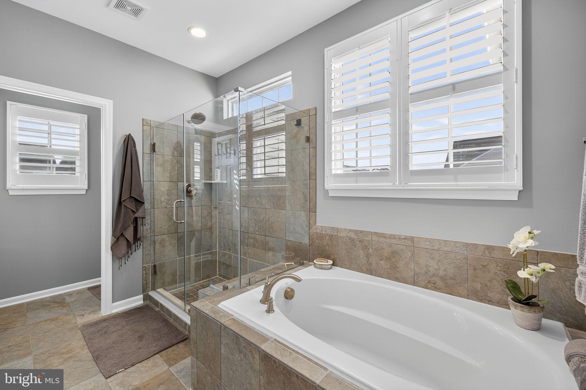 HUNTFIELD - Residential