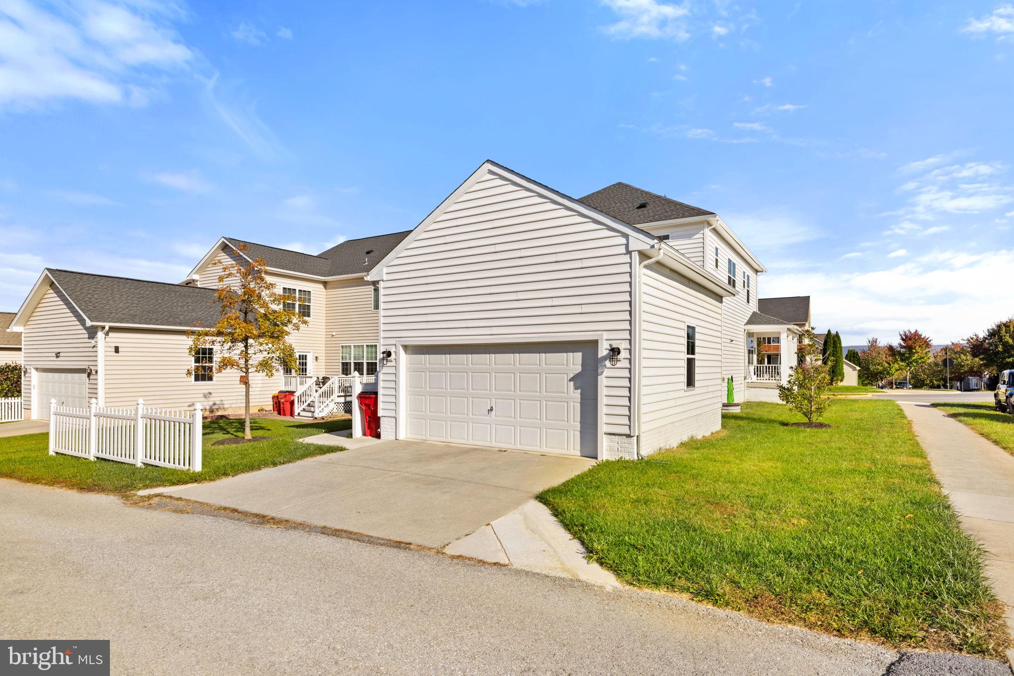 HUNTFIELD - Residential