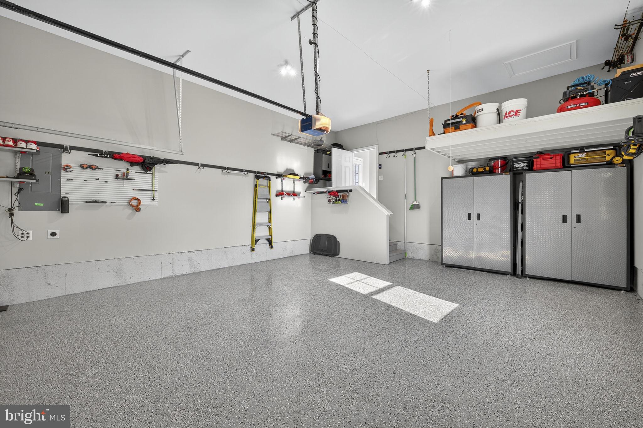 HUNTFIELD - Residential