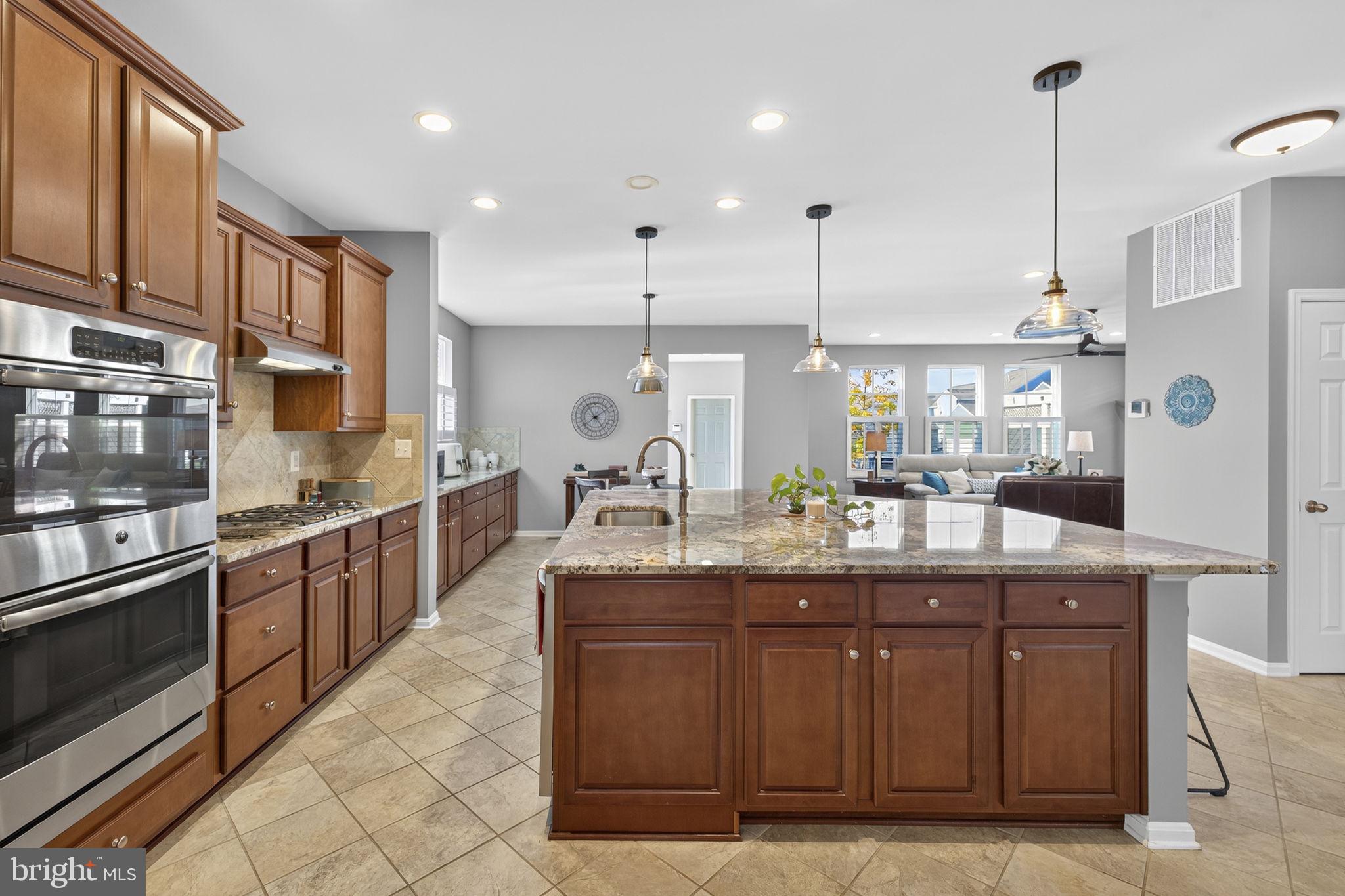 HUNTFIELD - Residential