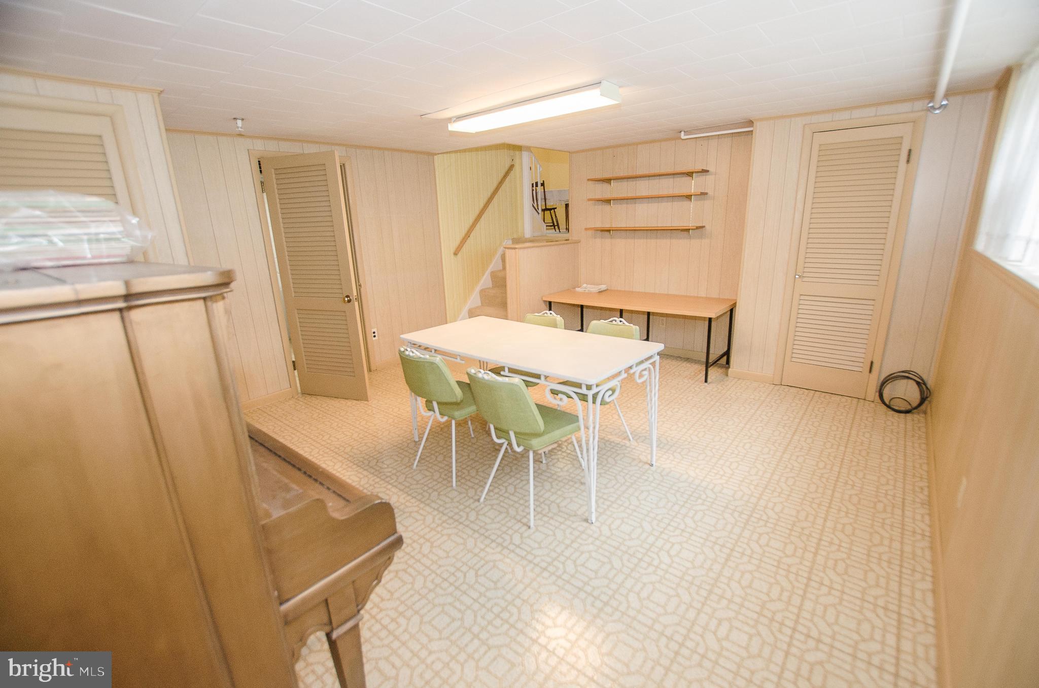 CAMPUS HILLS - Residential