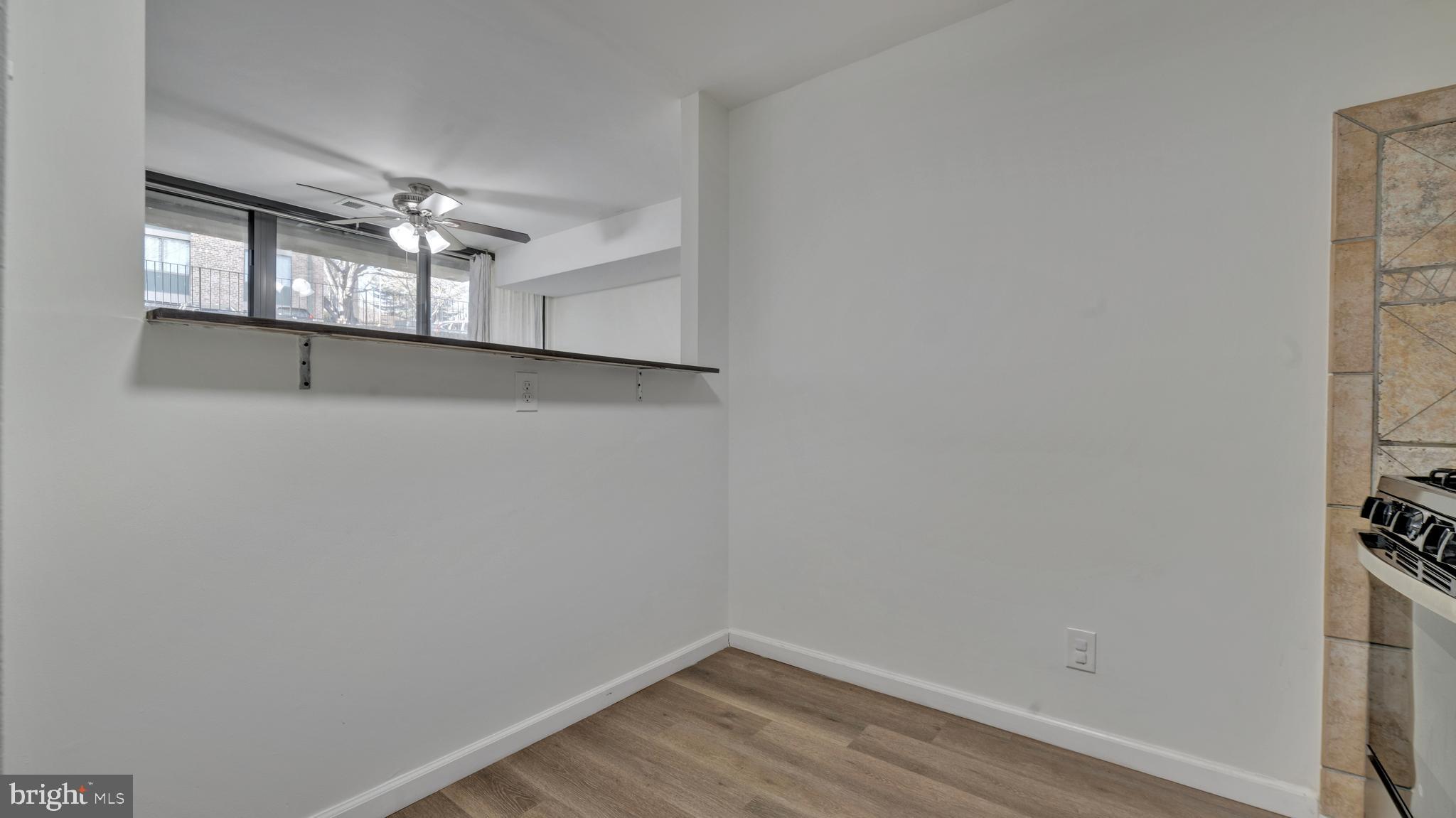 SAXONY SQUARE - Residential