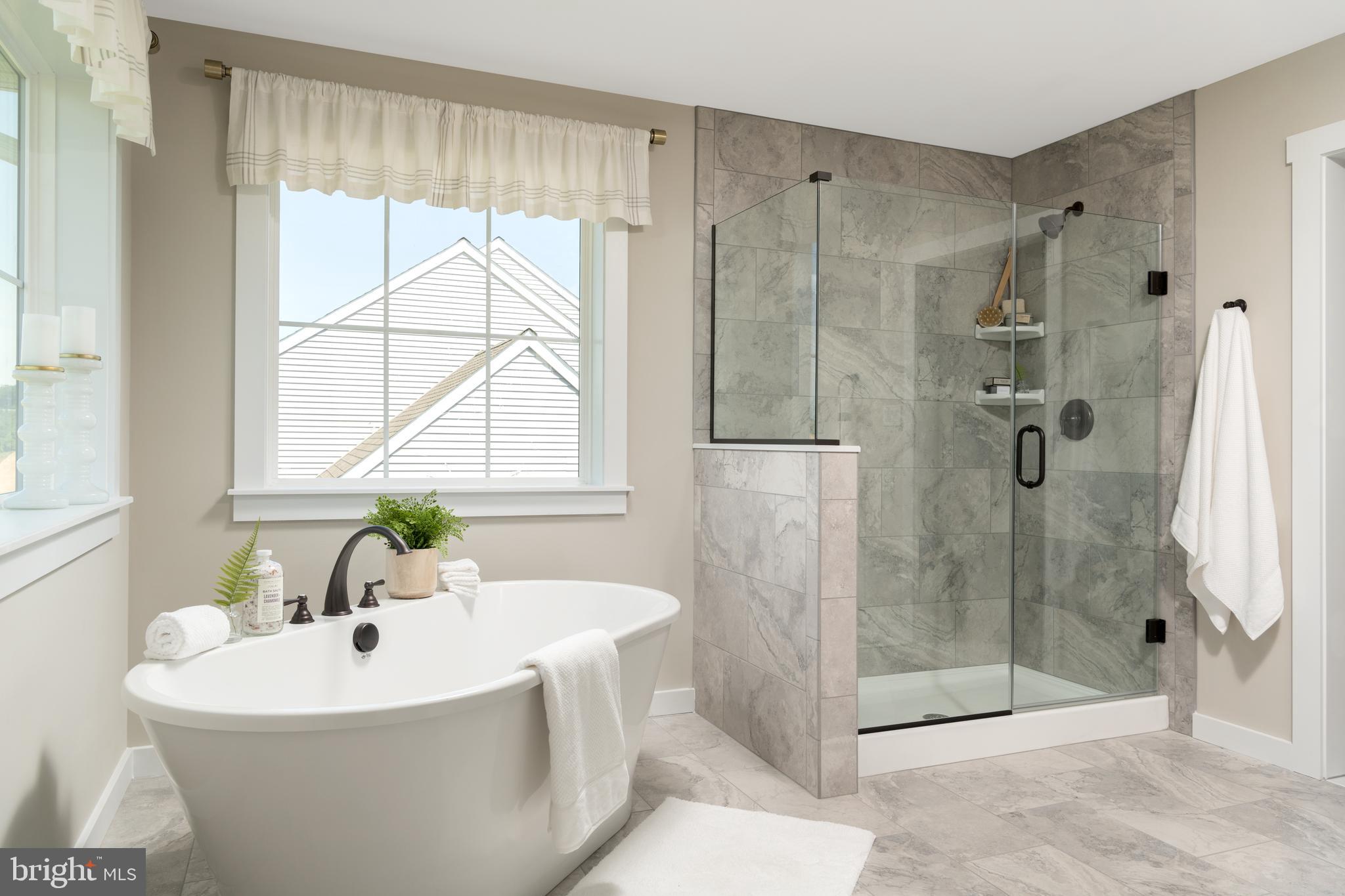 LEGACY FARMS - Residential