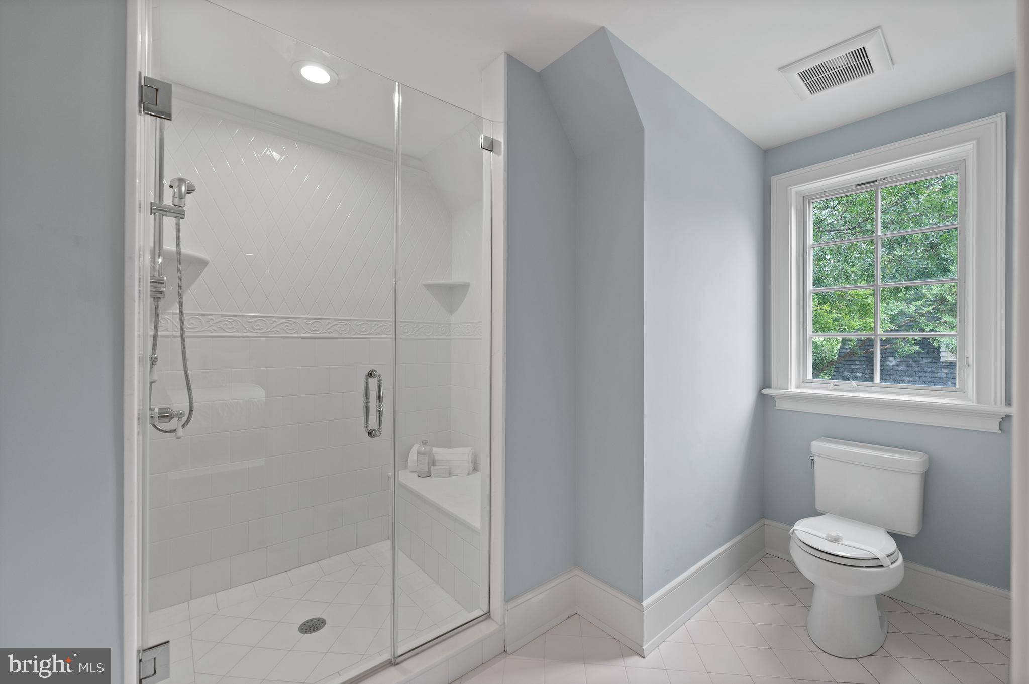 WHITE HORSE - Residential