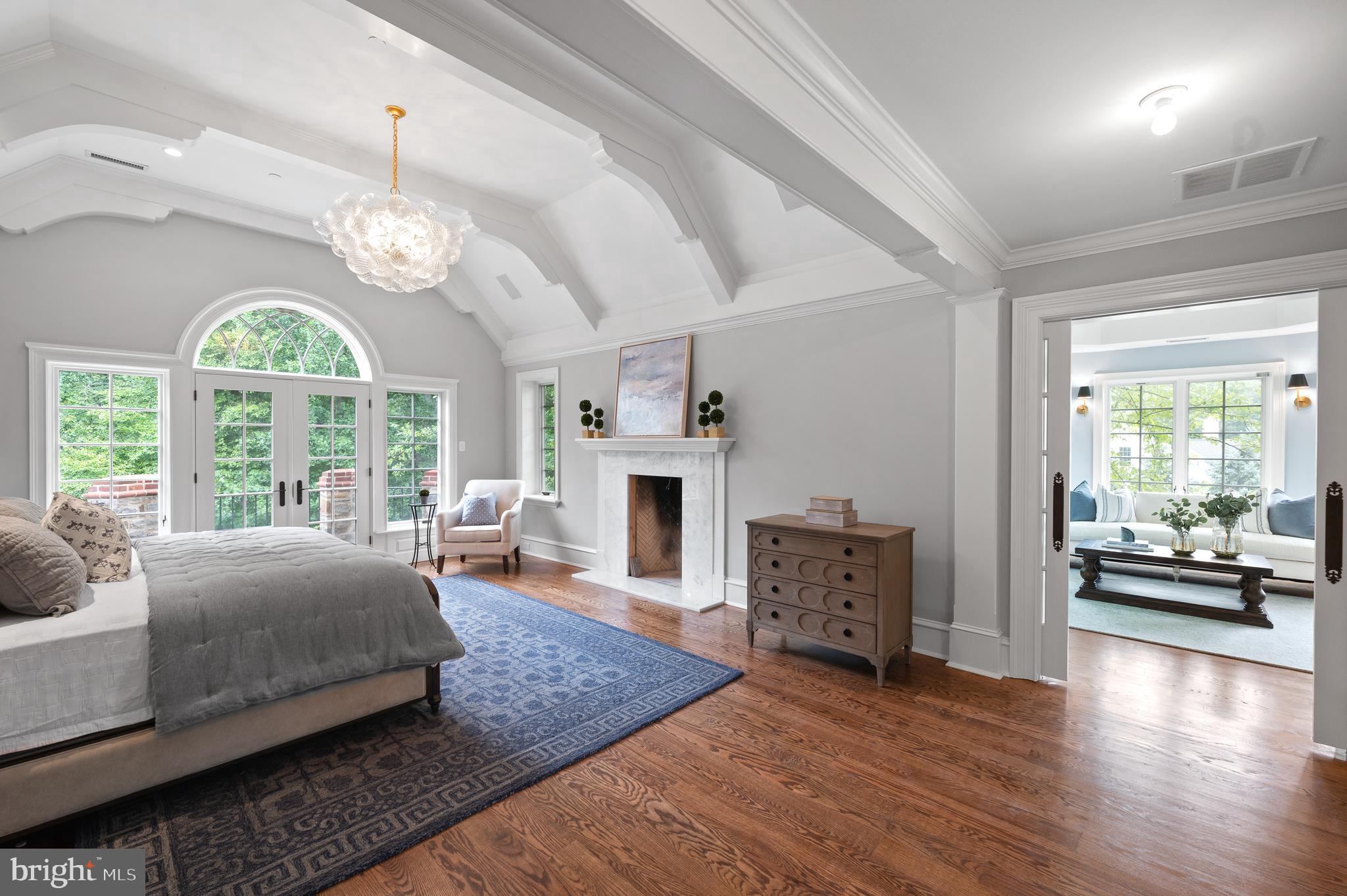 WHITE HORSE - Residential