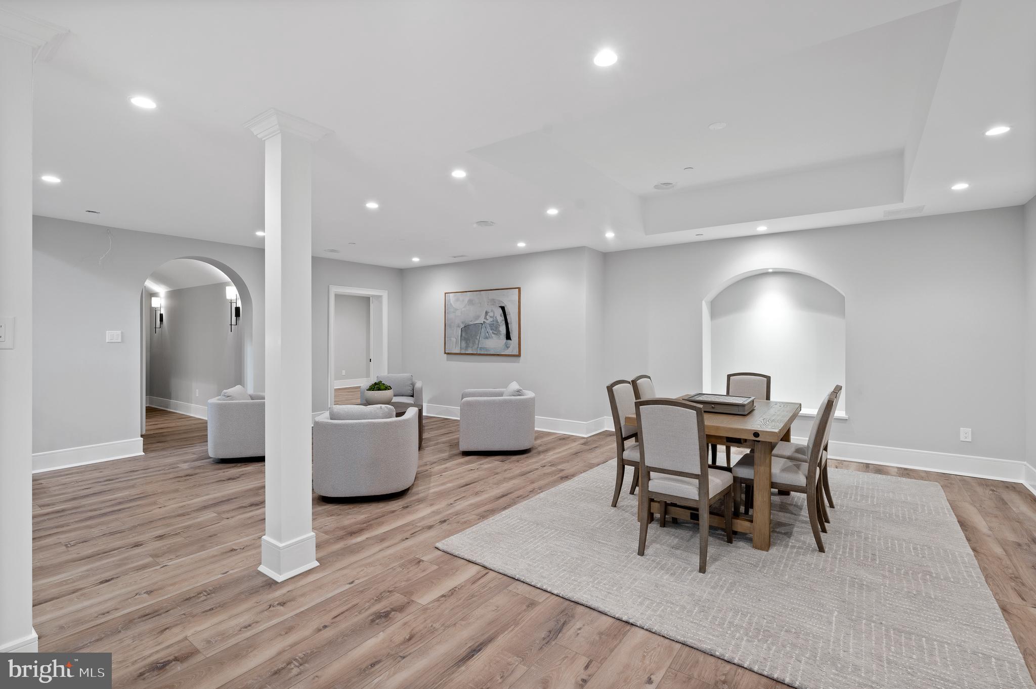 WHITE HORSE - Residential