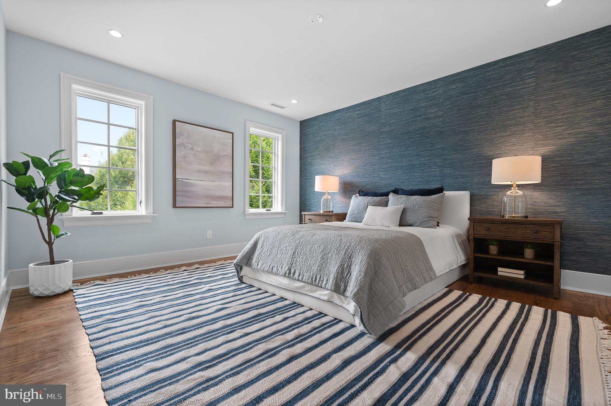 WHITE HORSE - Residential