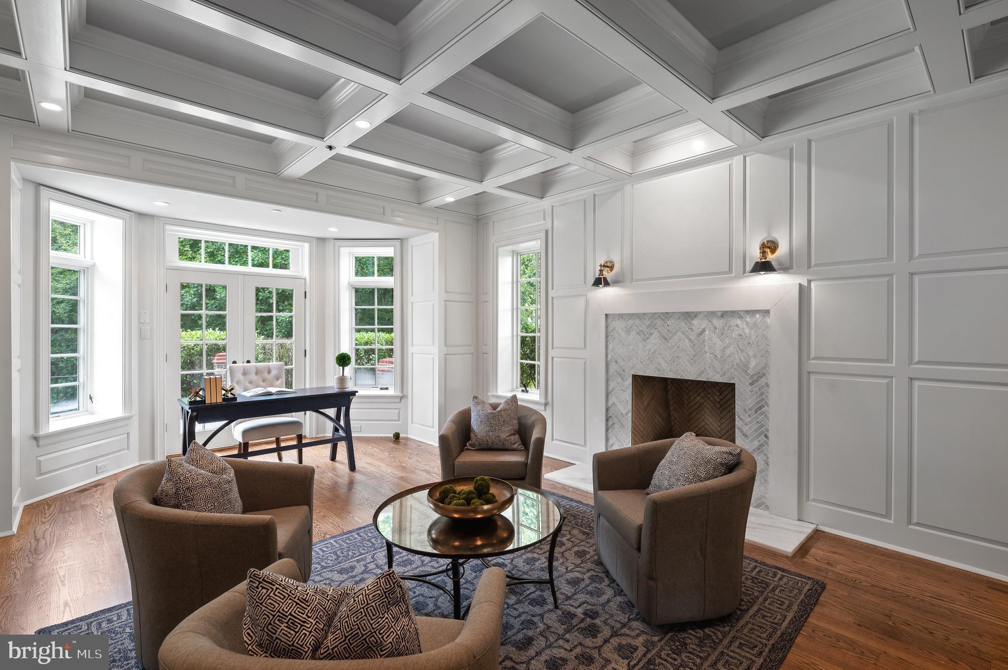 WHITE HORSE - Residential