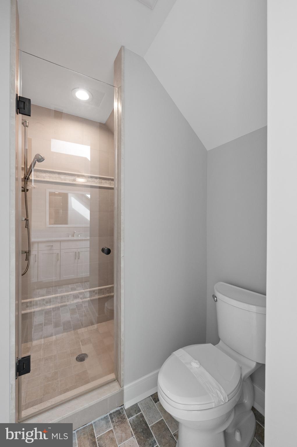 WHITE HORSE - Residential