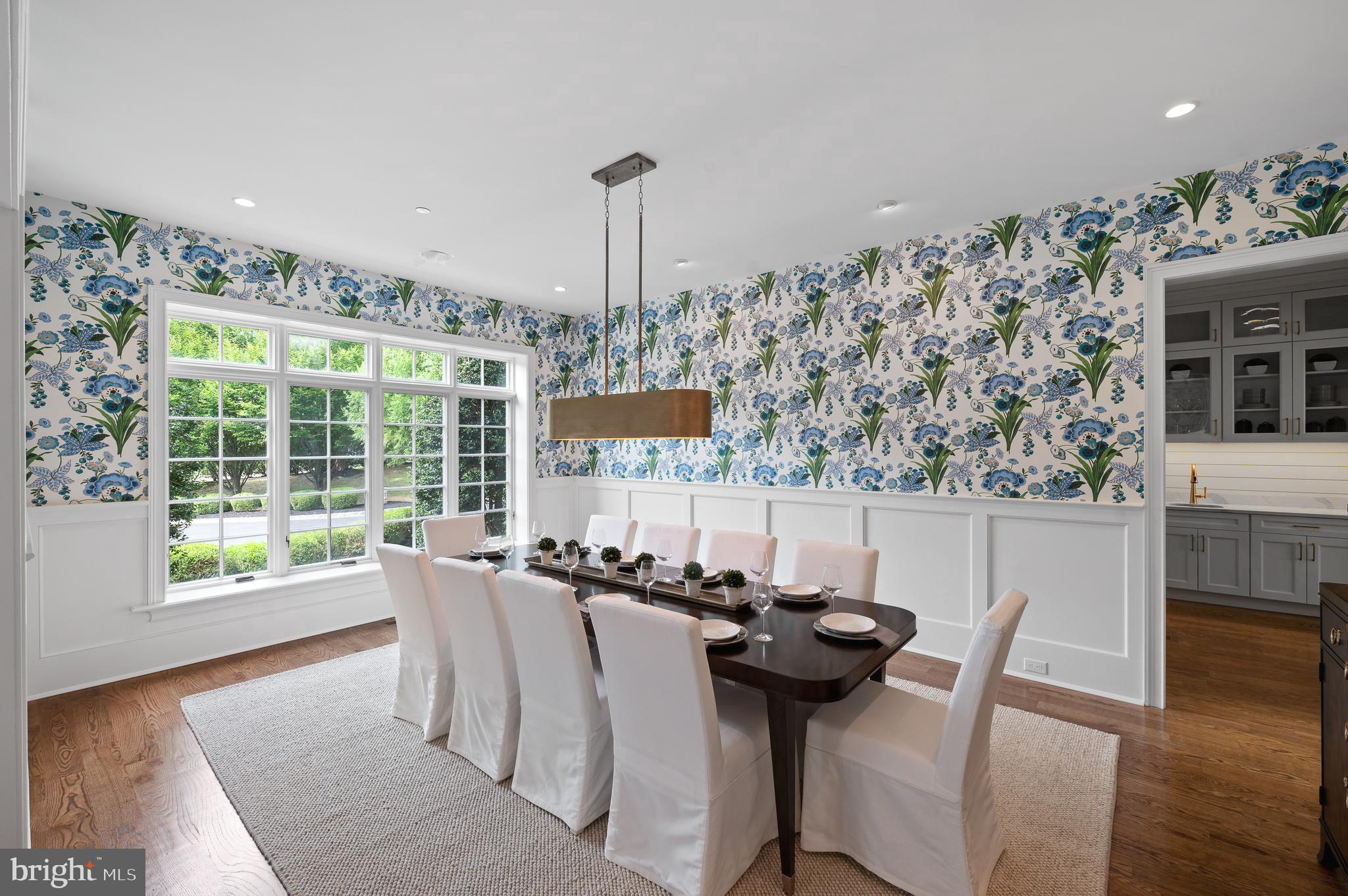 WHITE HORSE - Residential