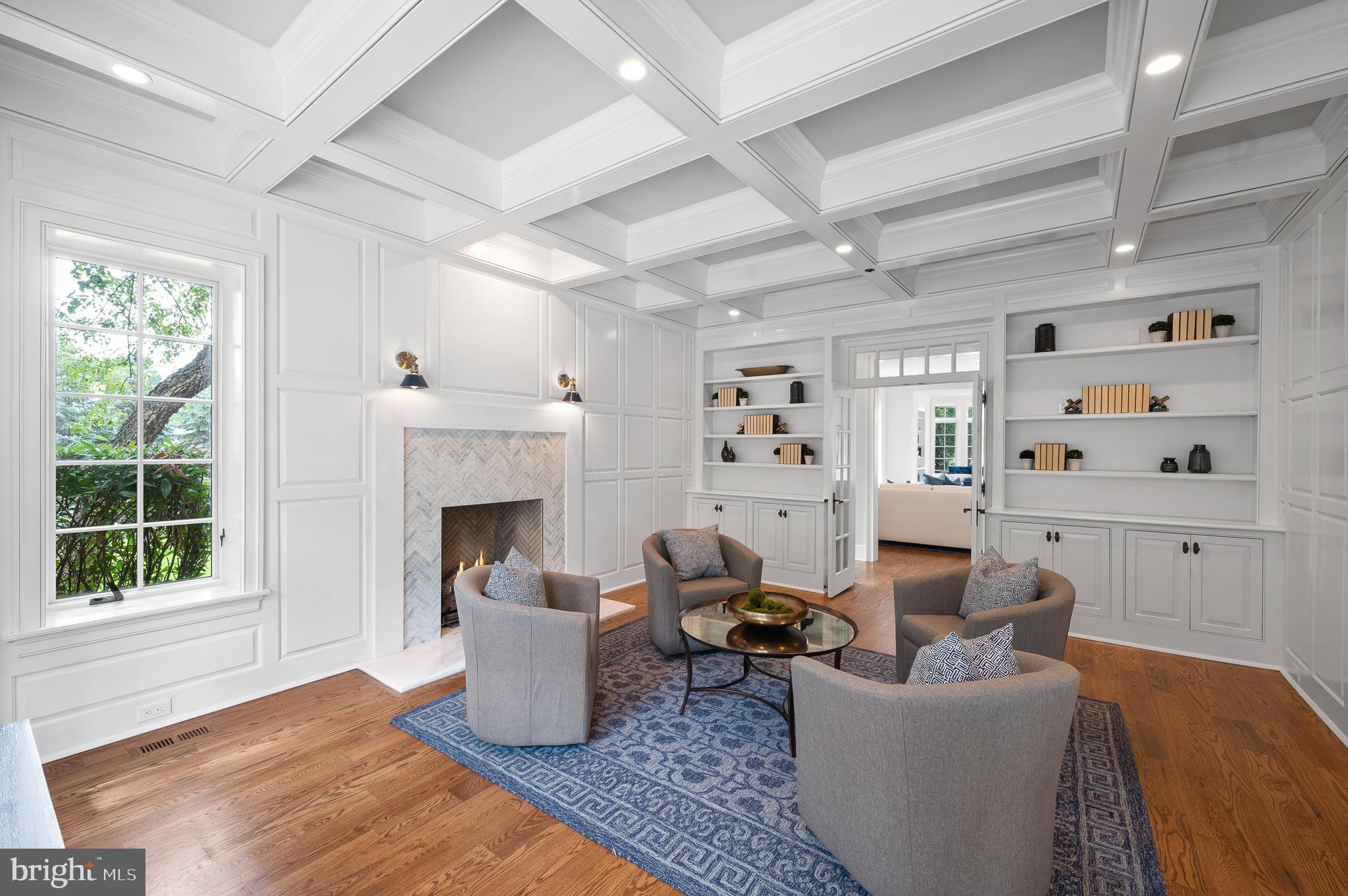 WHITE HORSE - Residential