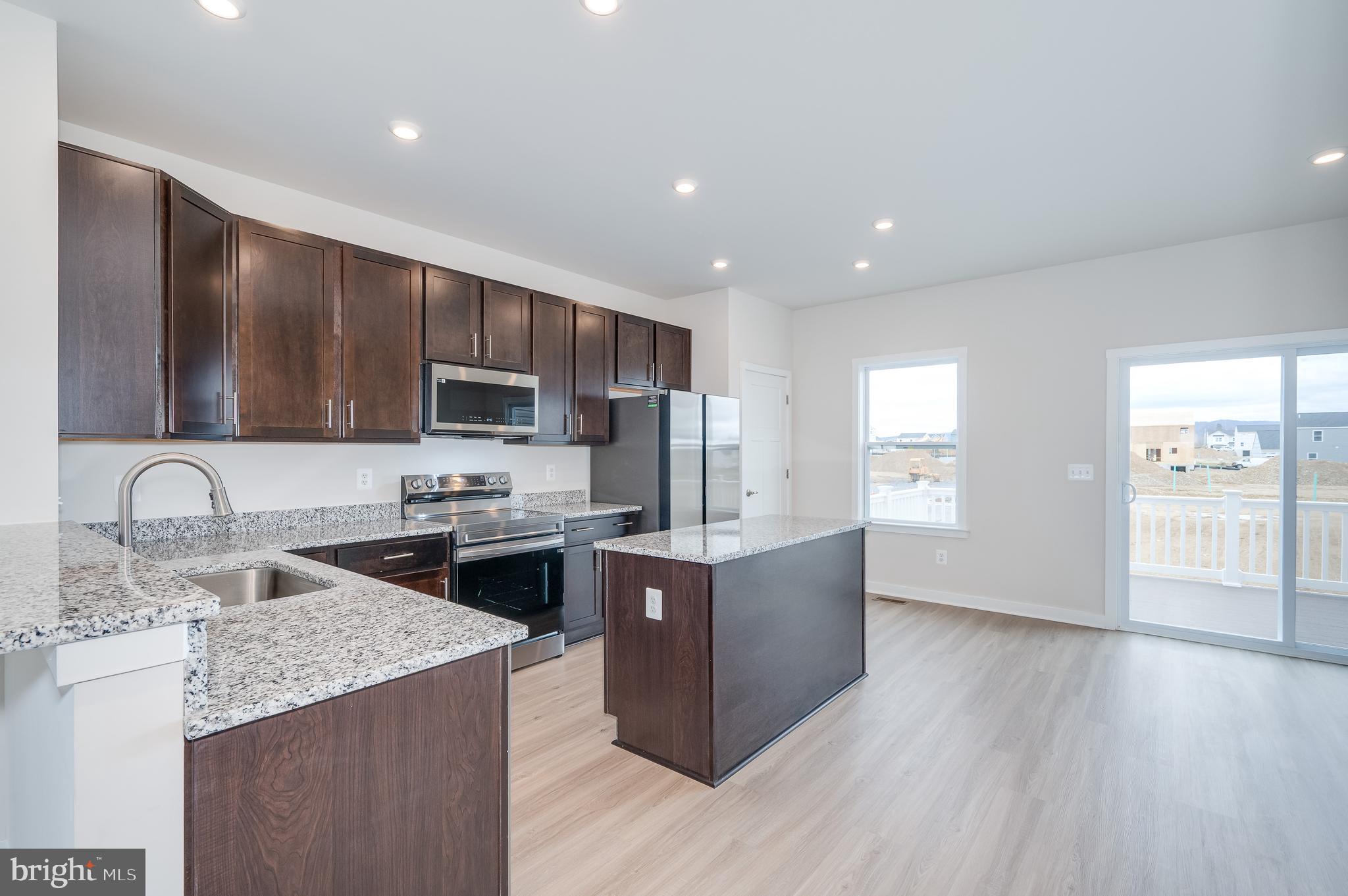 SOUTH BROOK - Residential Lease