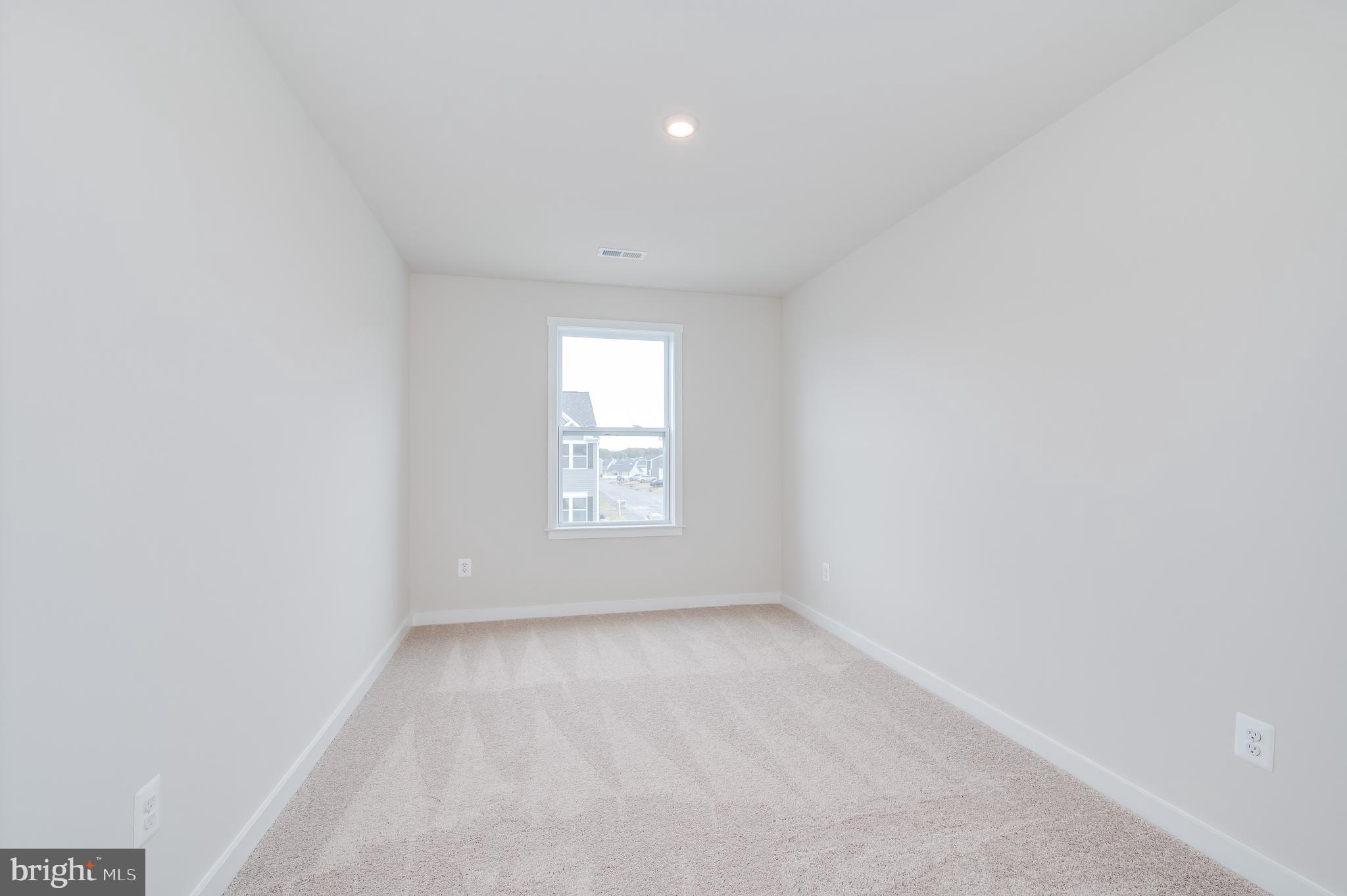 SOUTH BROOK - Residential Lease