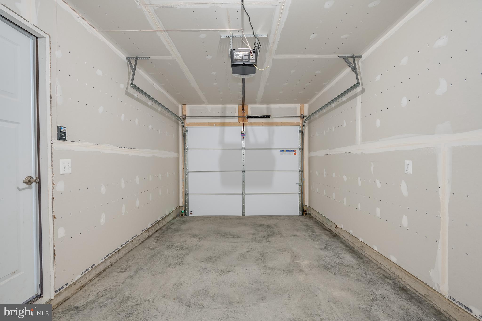 SOUTH BROOK - Residential Lease